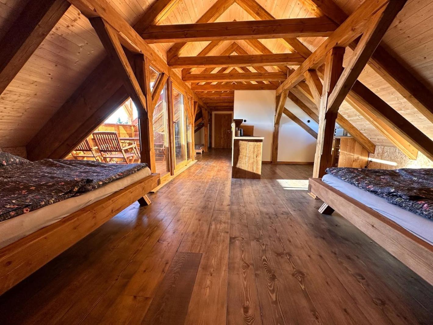 Farma Bláto - Apartmány Sýpka a glamping