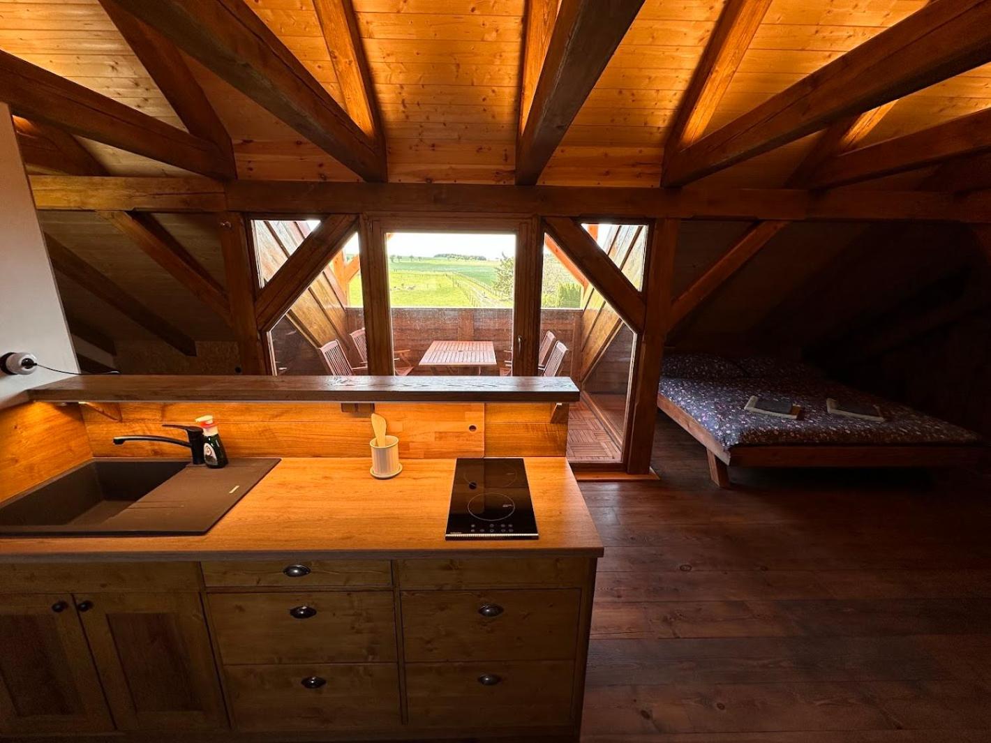 Farma Bláto - Apartmány Sýpka a glamping