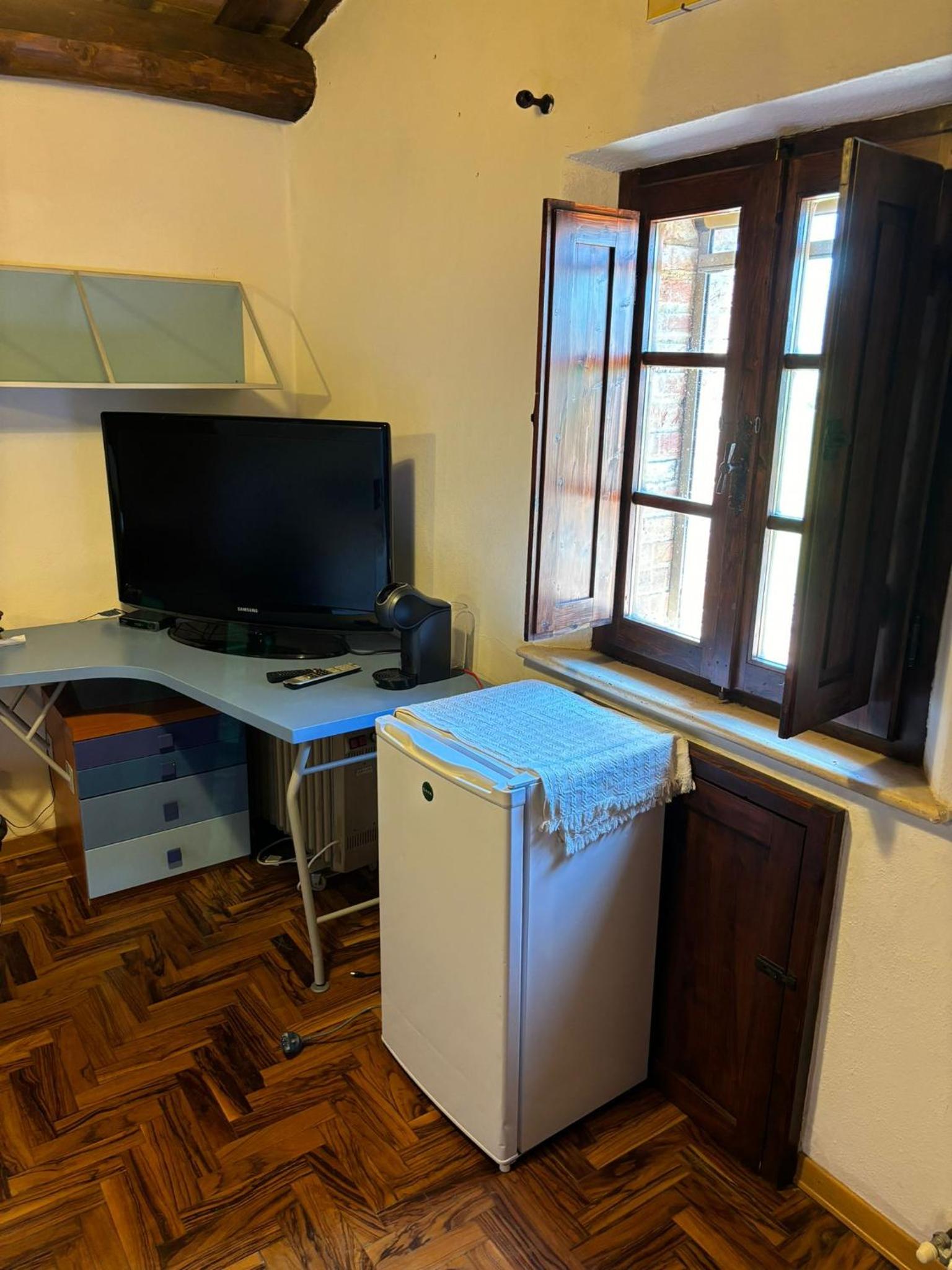 Photo 20