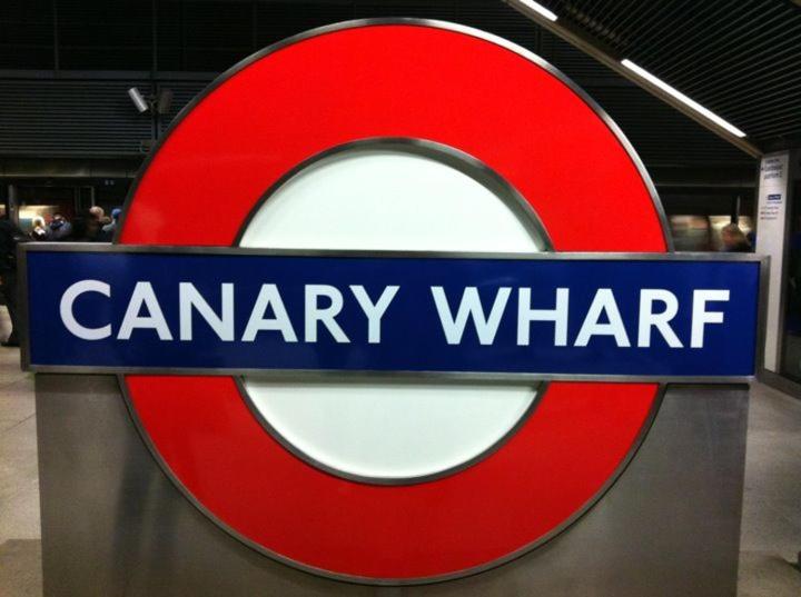 Modern Two Bed Serviced Accommodation in London Canary Wharf - Perfect for Long Stay, Business, Leisure and Relocations