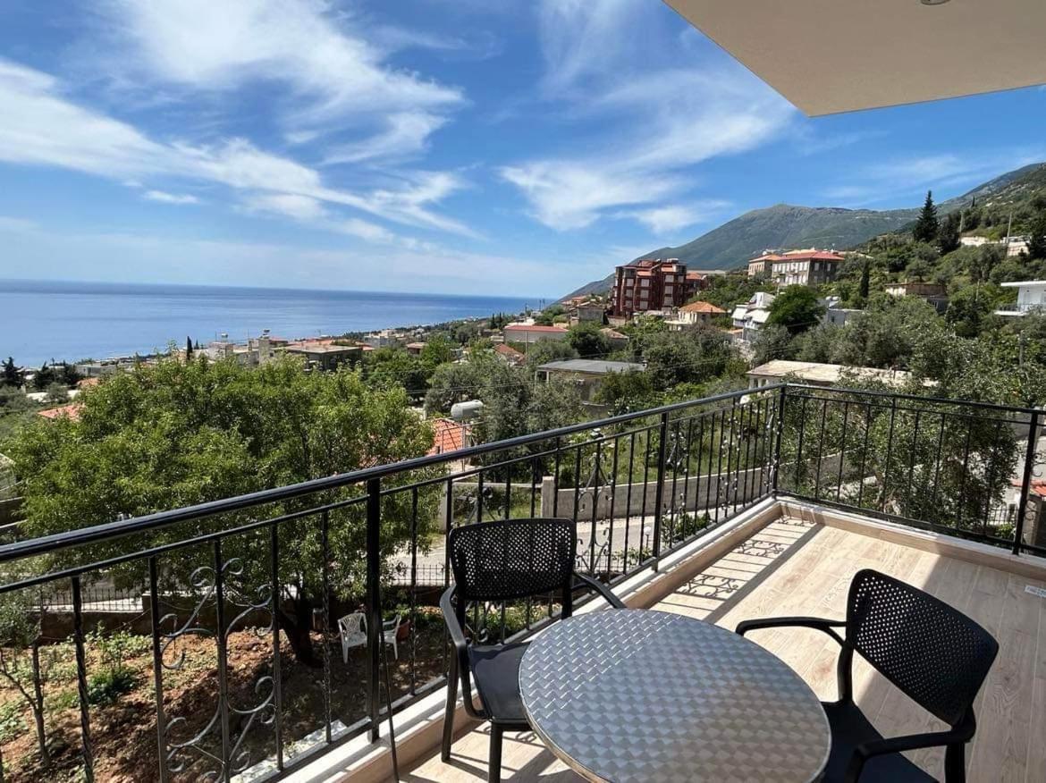 Villa Thomas