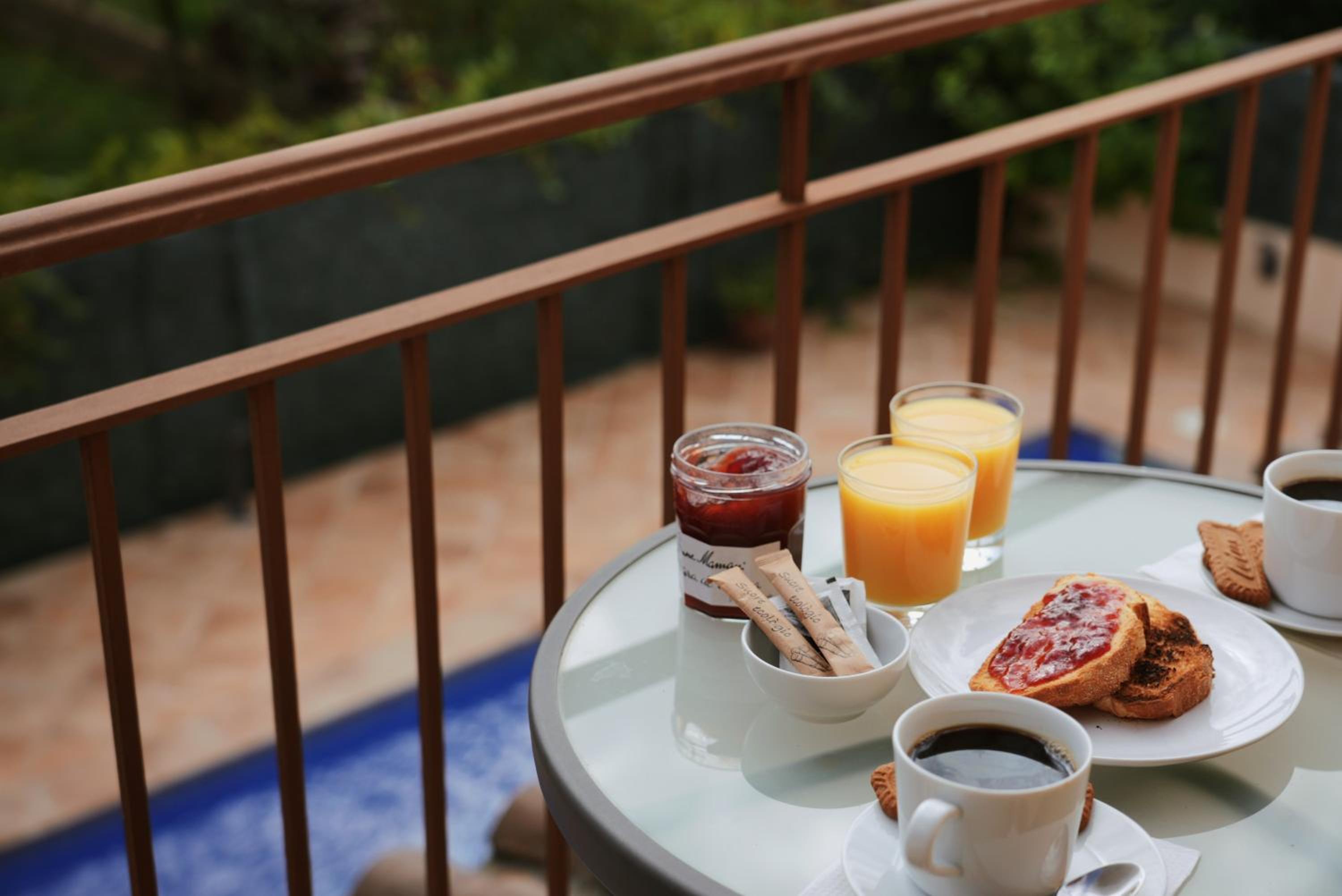 Villa Garbí by Alvent Holidays