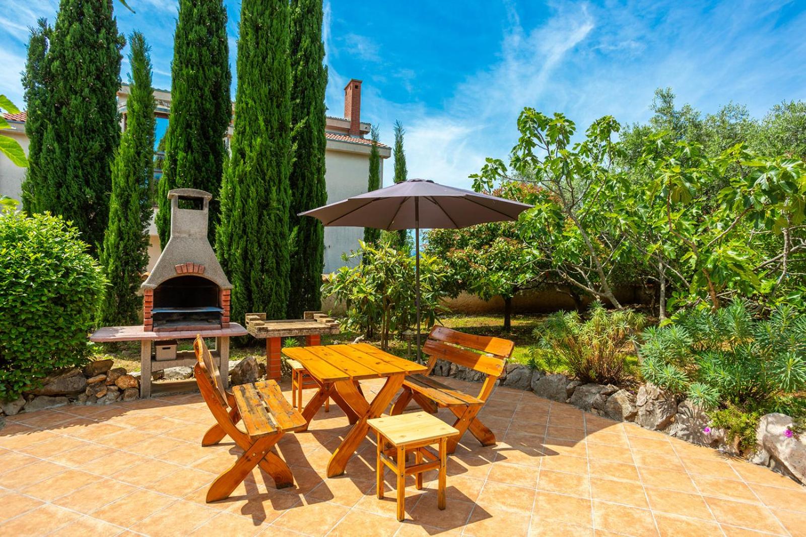 Apartments Villa Temer view 3