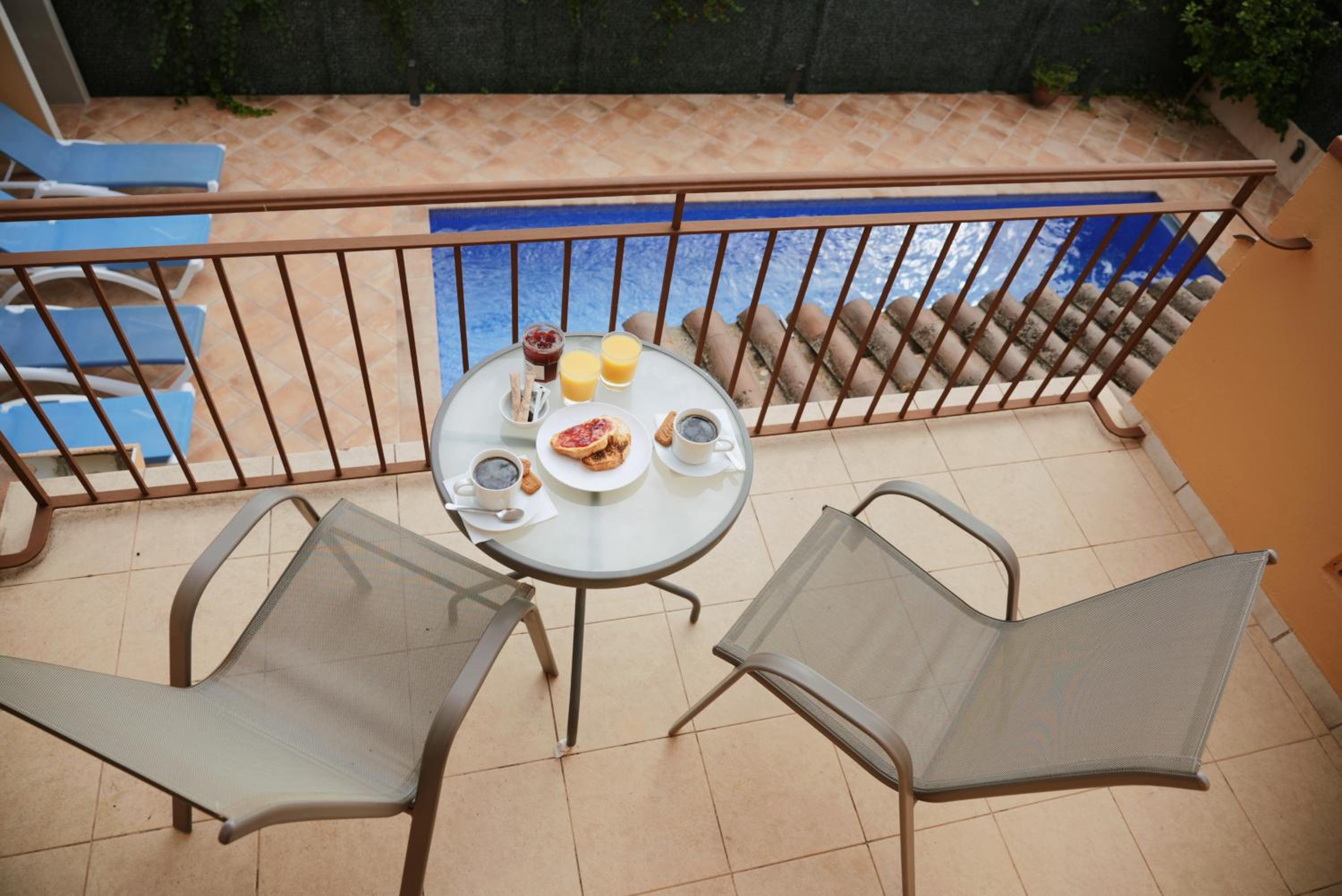 Villa Garbí by Alvent Holidays