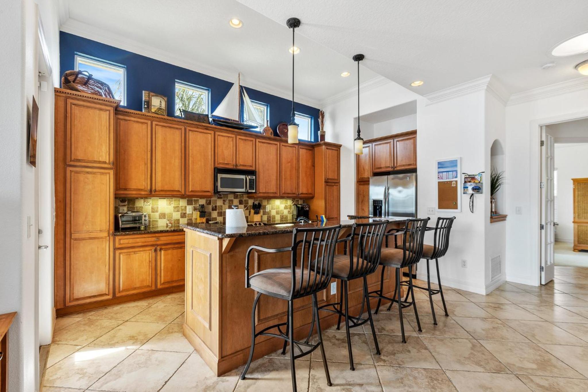 NEW Cearra Del Ray Townhome Pool Close to Beach Access view 2