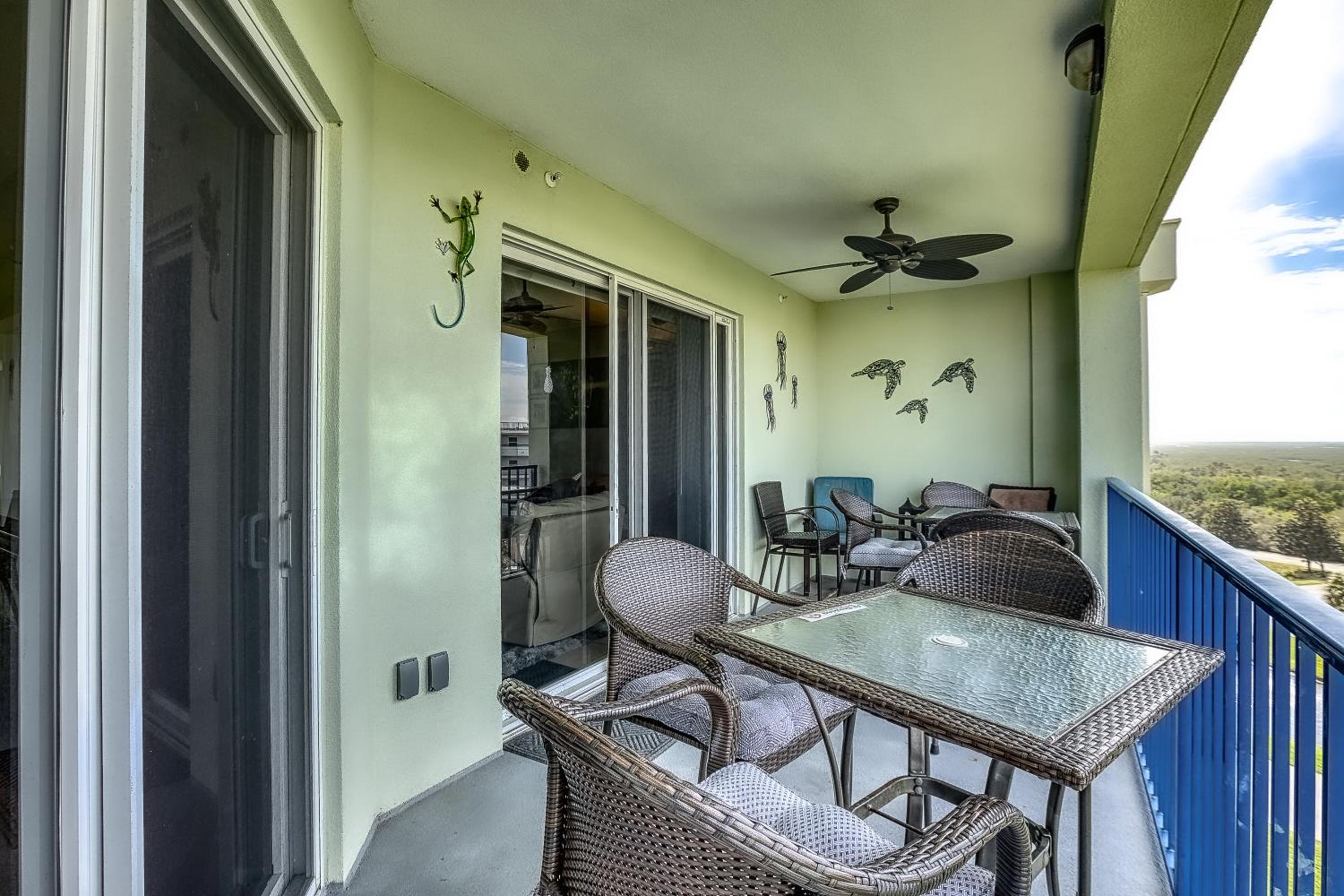 Newly Updated Smoke-Free Sanctuary Designed for 6 view 5