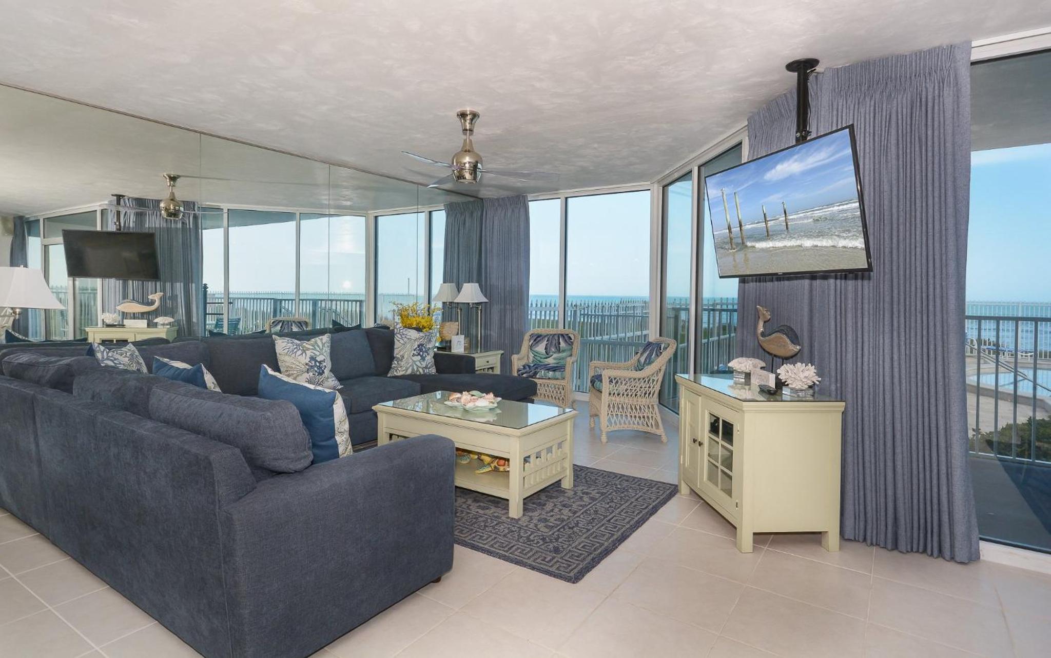 Ocean Condo 104 ~ Ground Floor Corner Condo with wrap around balcony Walk right out to Pool view 4