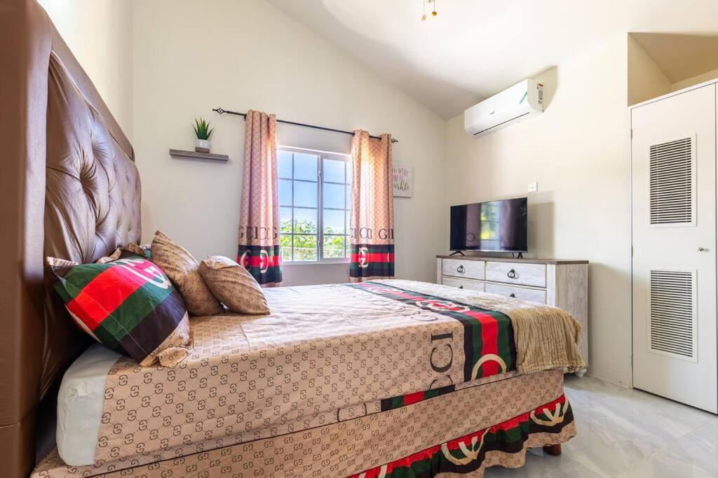 Luxe Haven Retreats