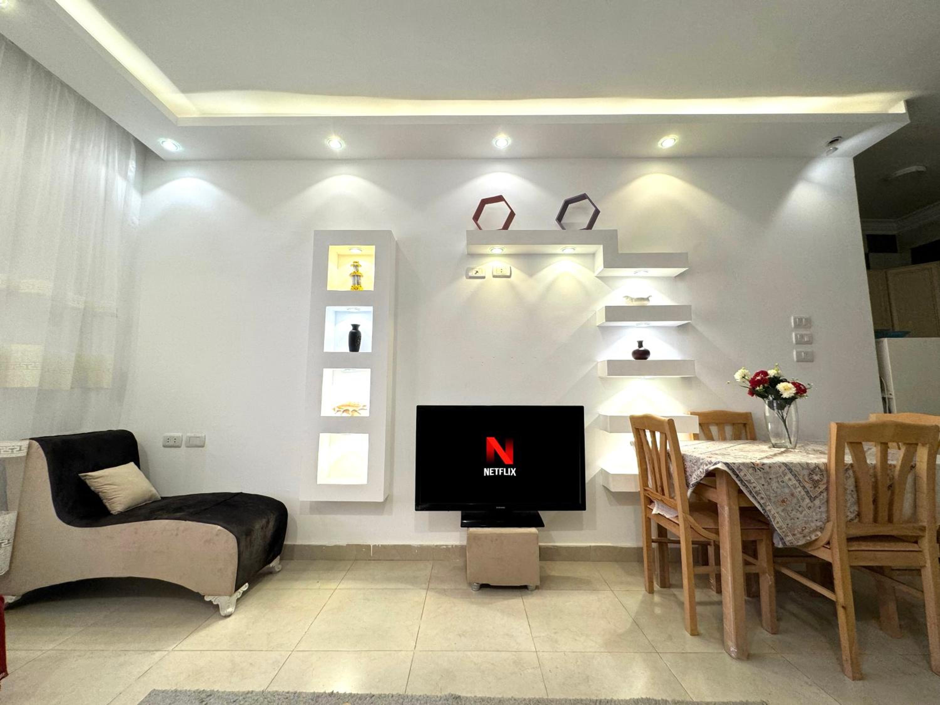 Two Bedroom Apartment - BEST PRICE view 3