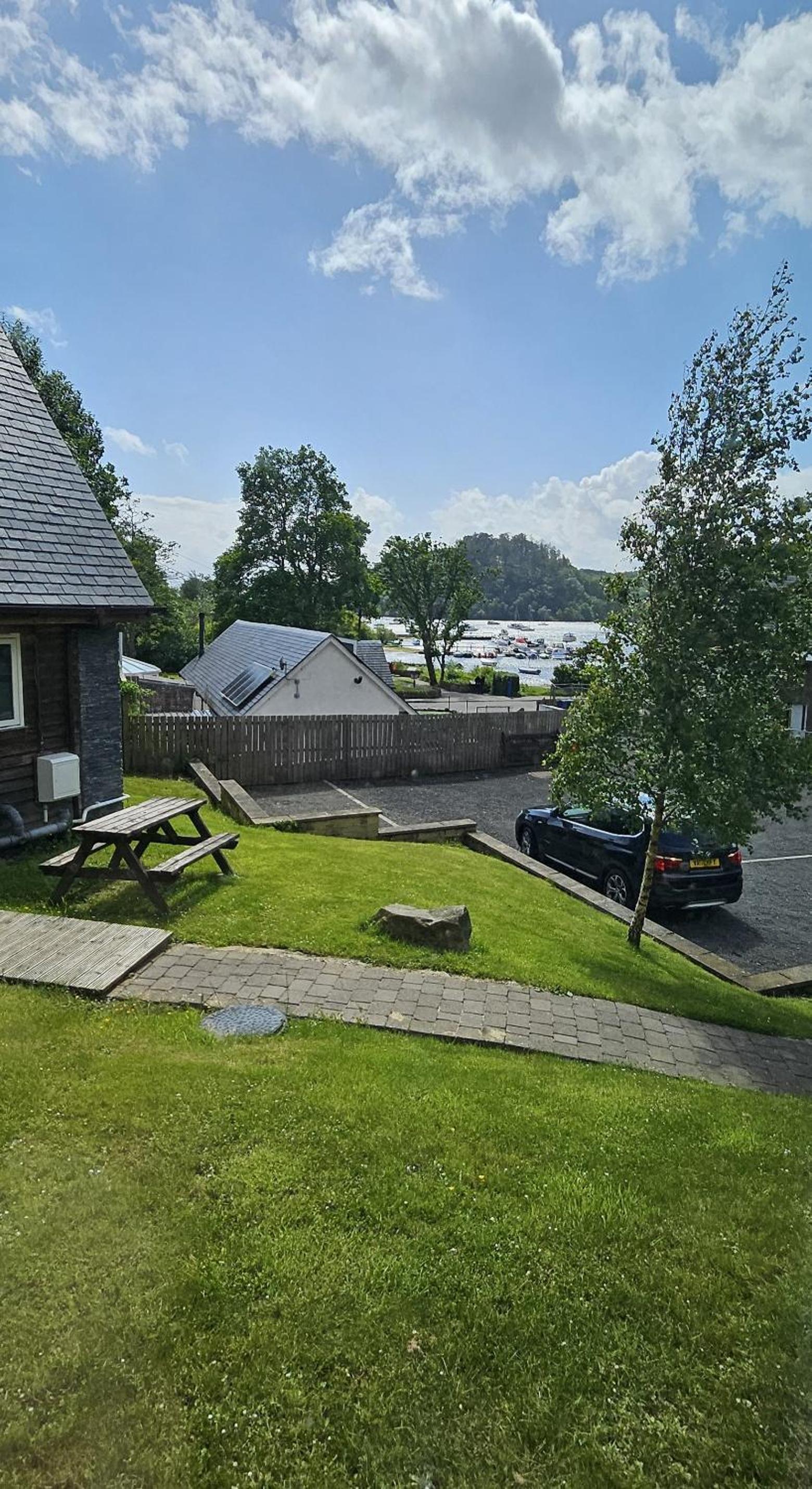 Balmaha Lodges and Apartments