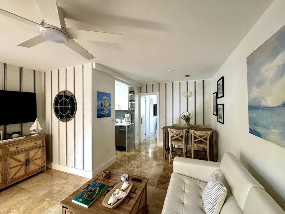 BRAND NEW! Lovely 1 Bedroom with Pool by the Beach