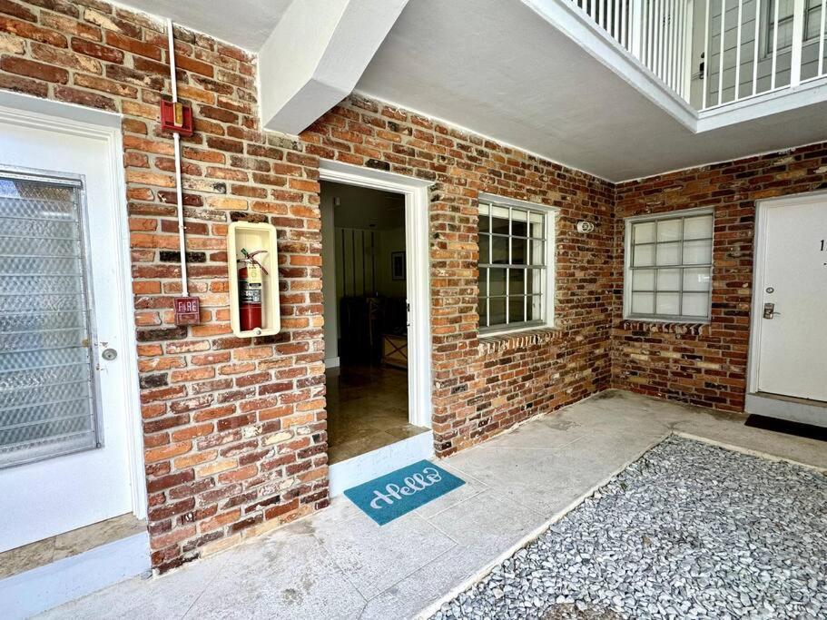 BRAND NEW! Lovely 1 Bedroom with Pool by the Beach