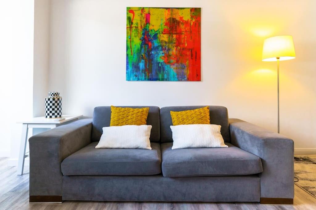 Enjoy the city center at fully equipped 2 BR 5 Min walk to beach & market view 5