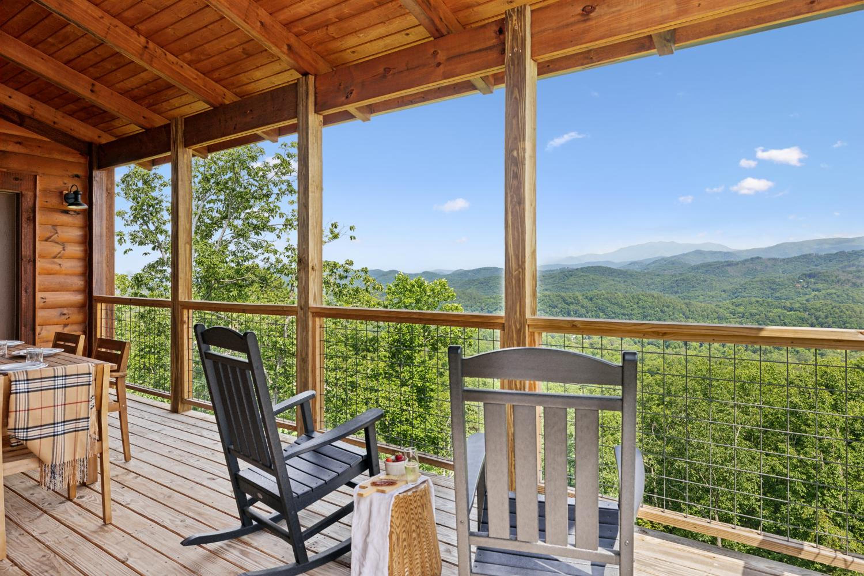 Oakley Lodge: Luxury Cabin w/ MTN Views Indoor Pool • Hot Tub view 4