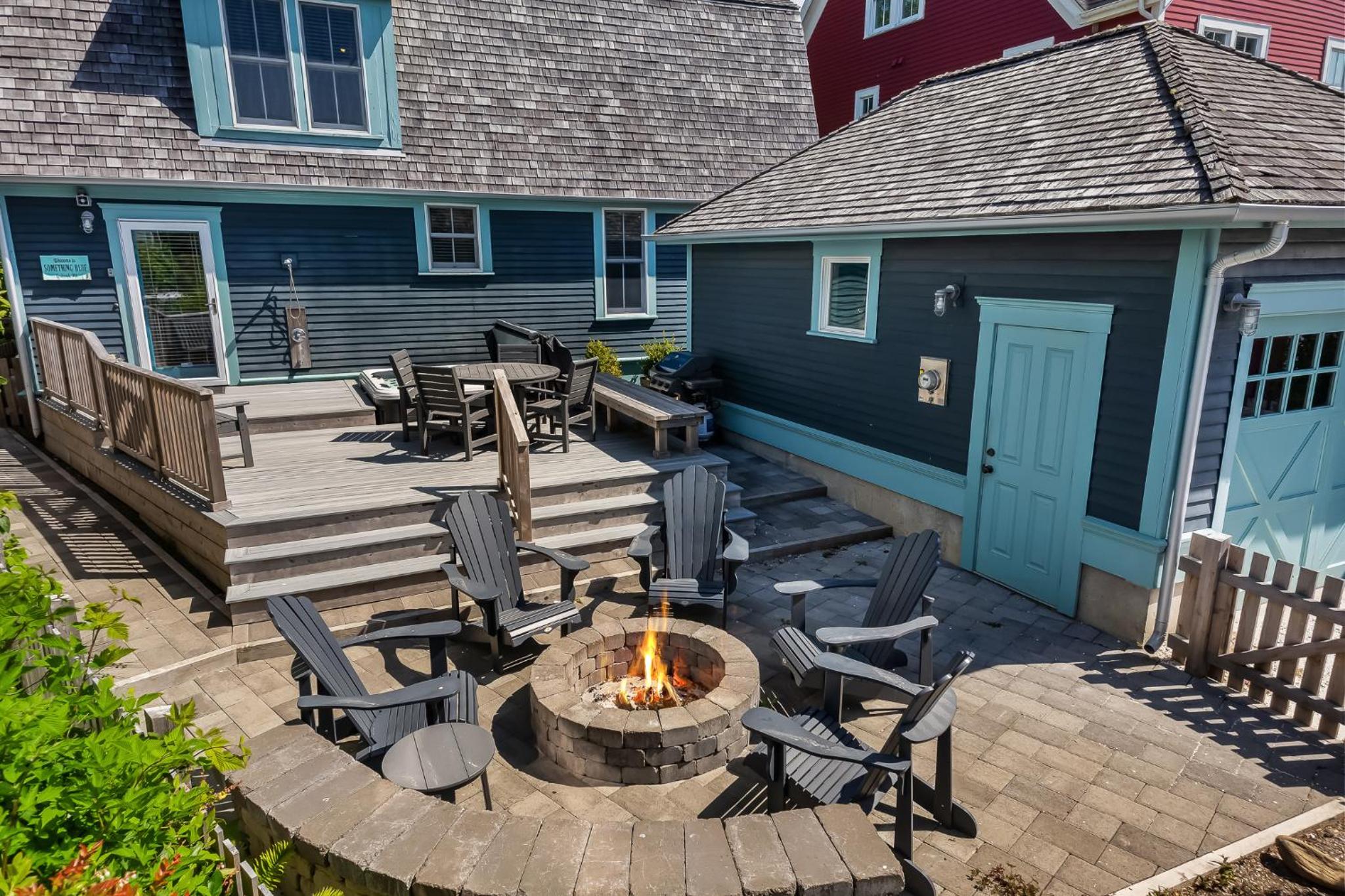 Something Blue by Seabrook Hospitality view 2