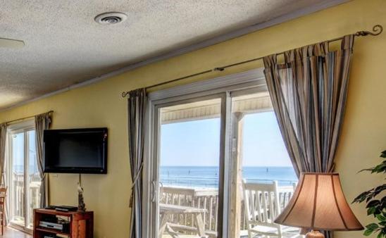 Kirks Memas Beach view 5
