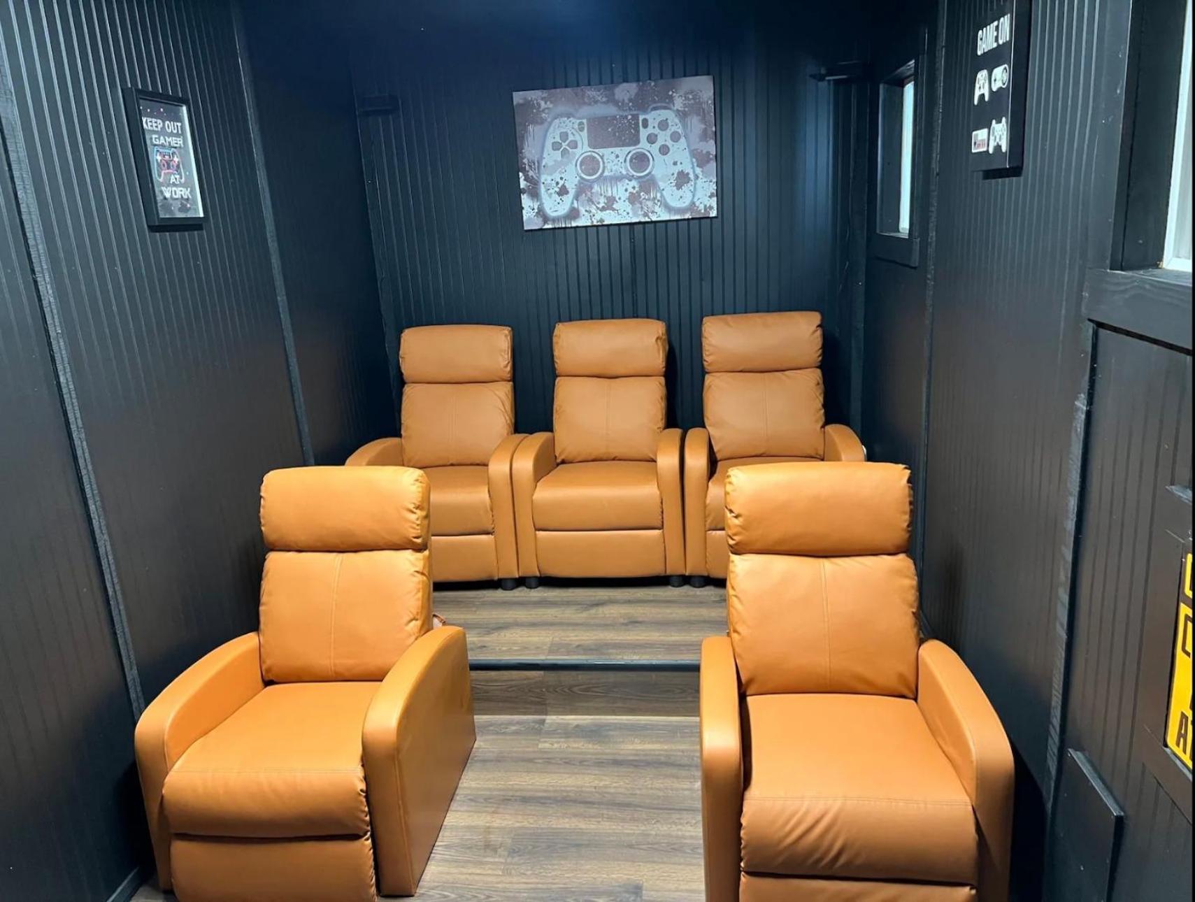 lounge