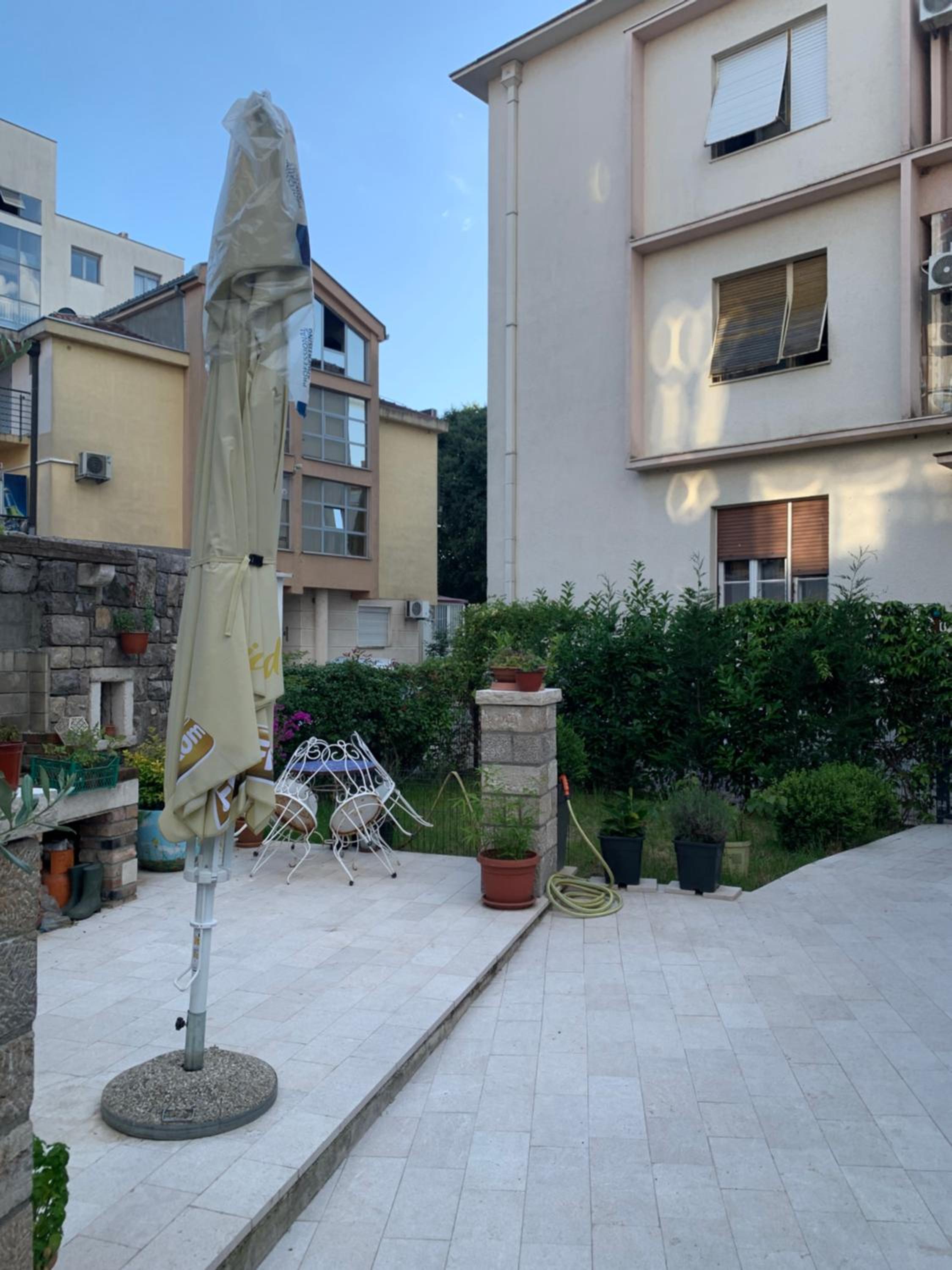 Photo 57