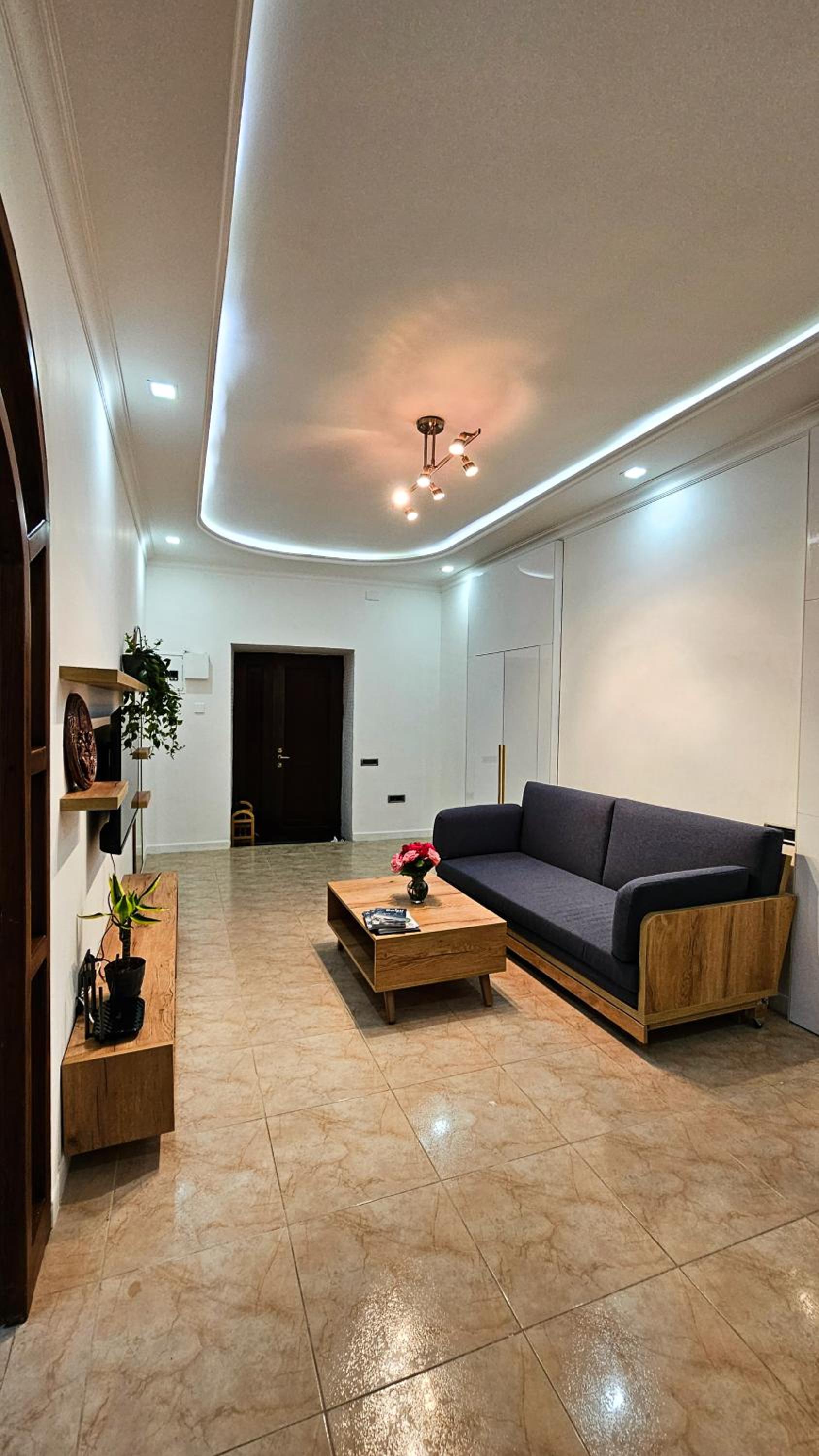 Maiden Tower Apartment