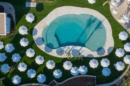 Villa de Lujo c/ Piscina Climatizada, las Colinas