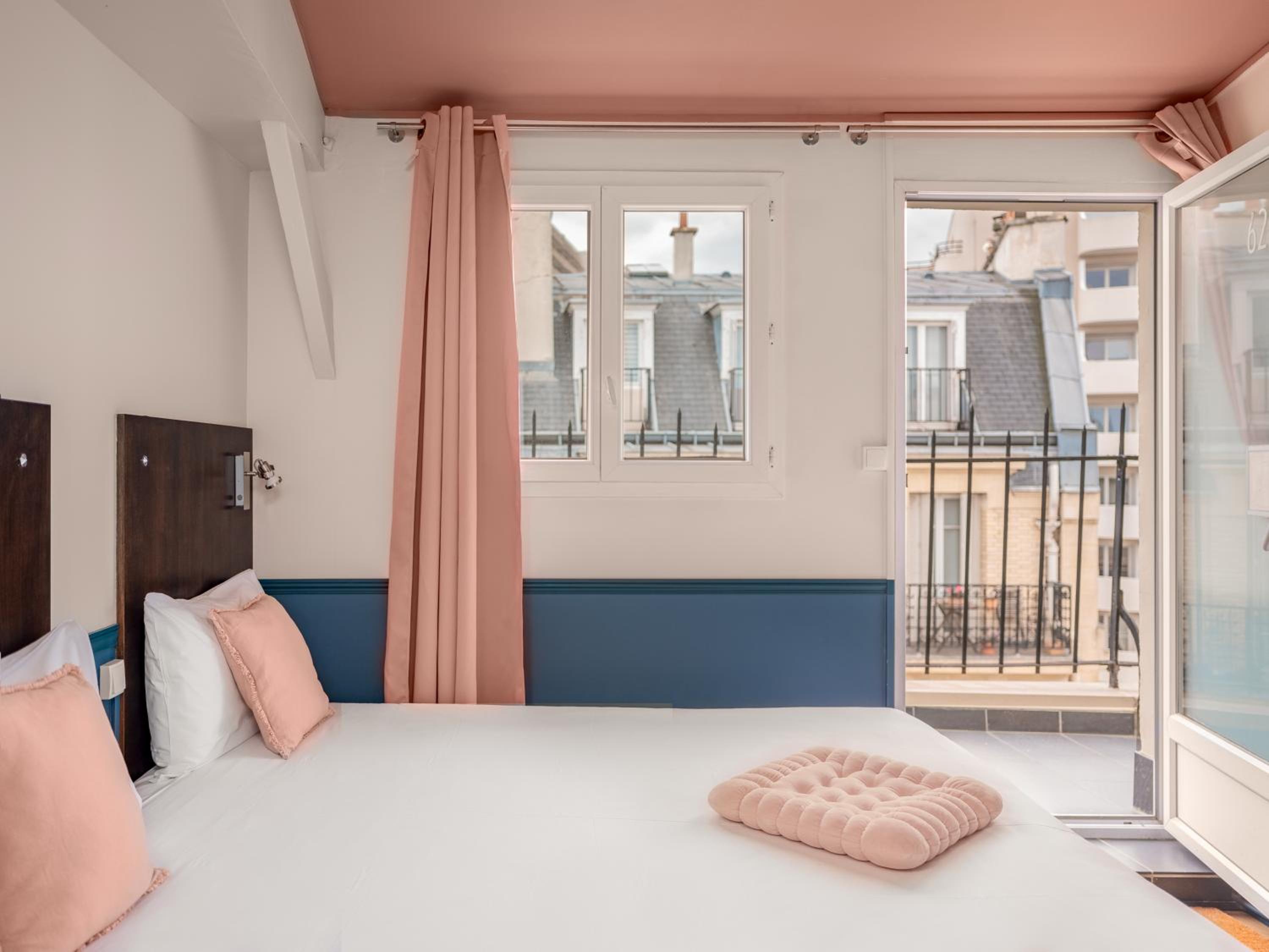 Levallois-Perret Vacations - Hotel Biskui - Property Image 5