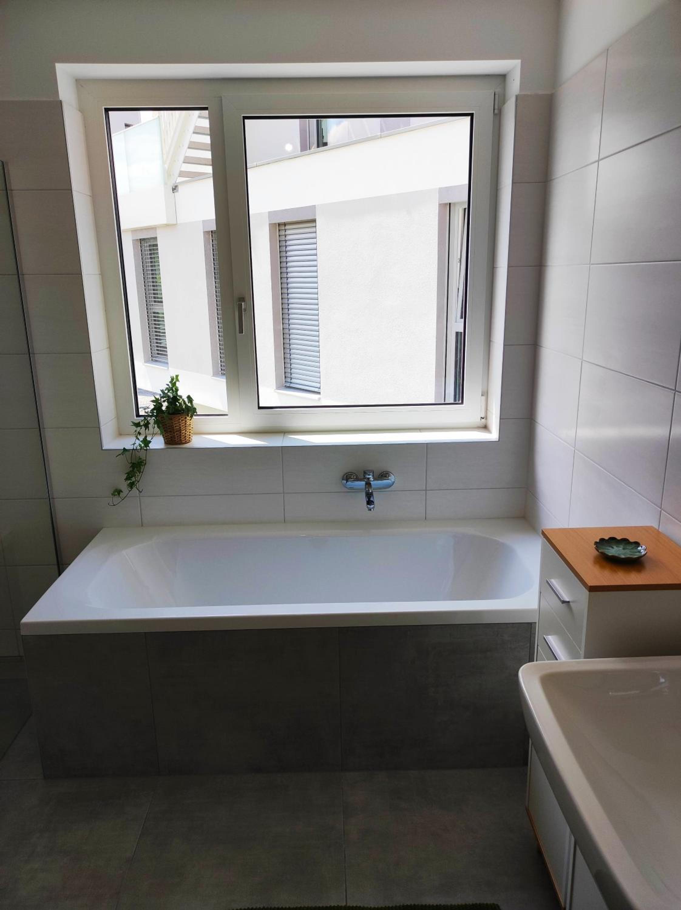 Roksox-home gegenüber des Vienna International Center und Kaiserwasser
