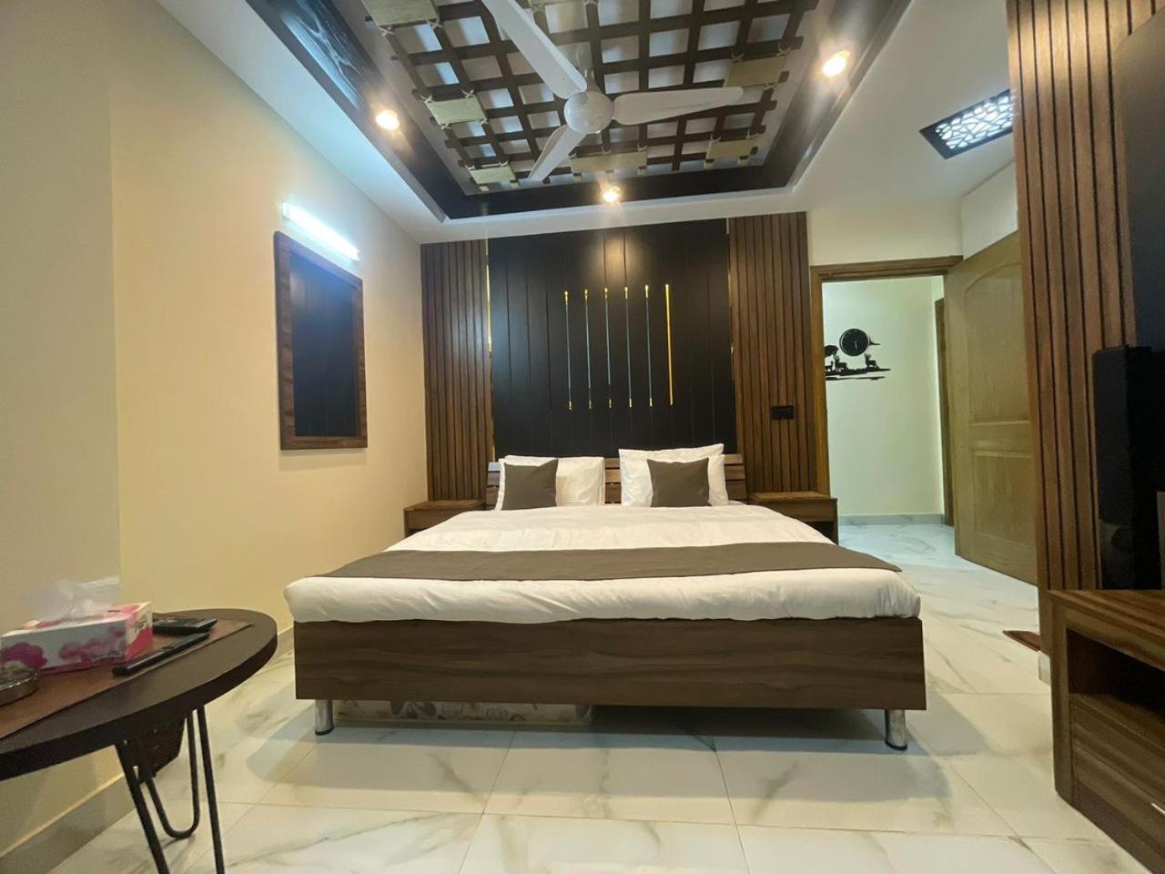 cityscape apartment view 3