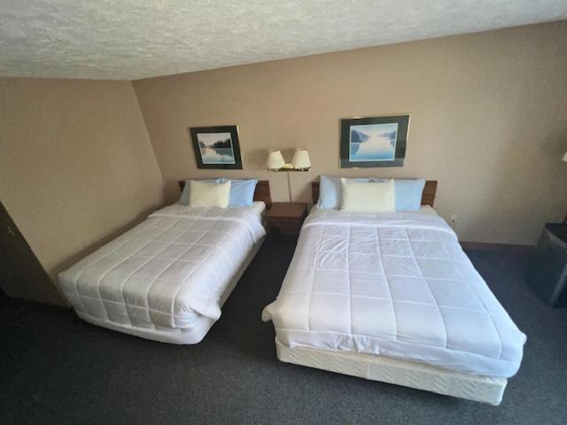 Cedarville Hotel