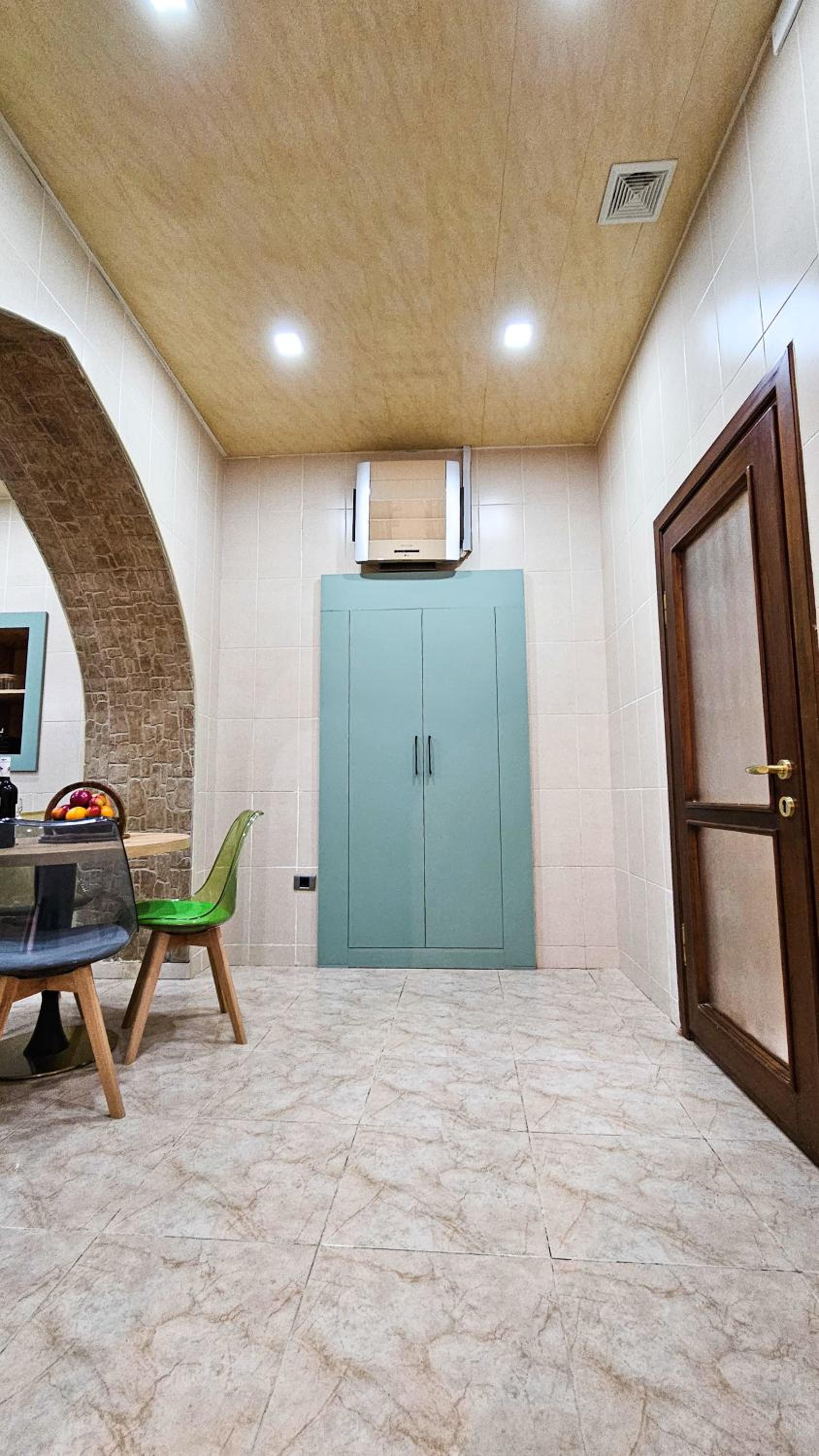 Maiden Tower Apartment