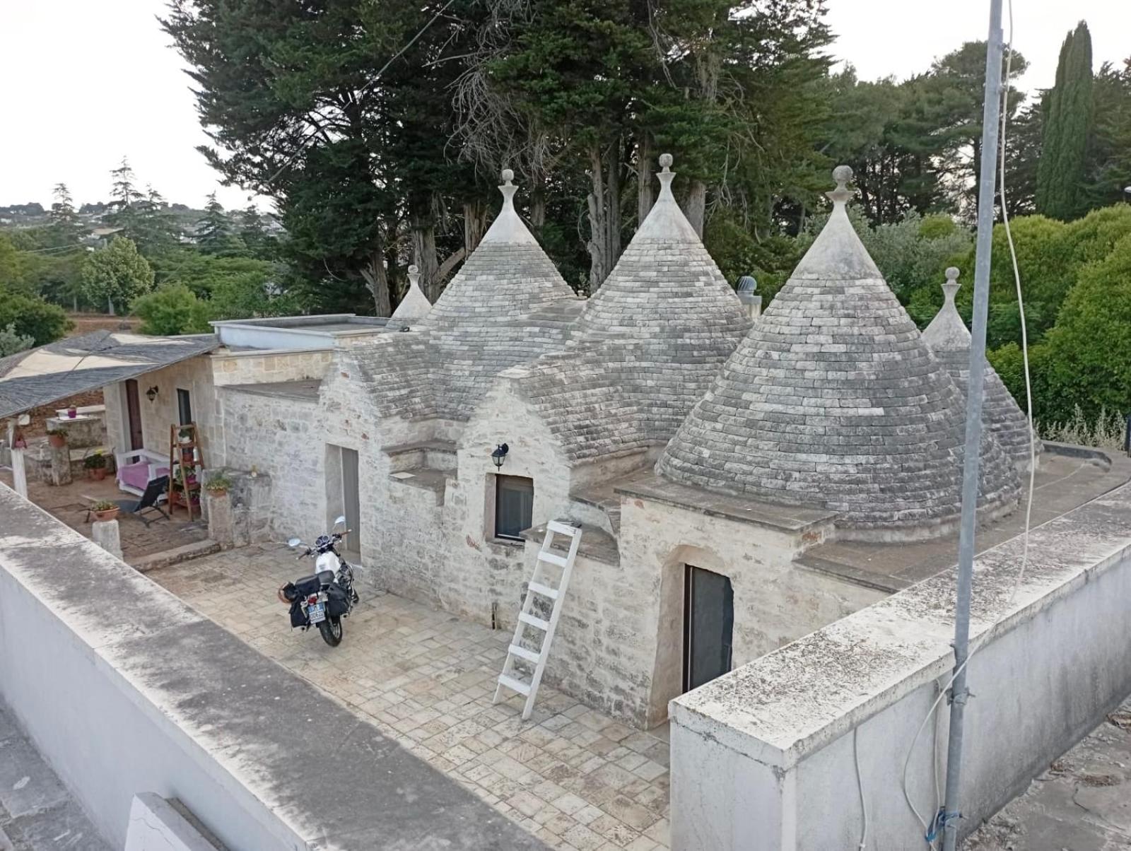 Nidadi Trulli d'Itria view 3