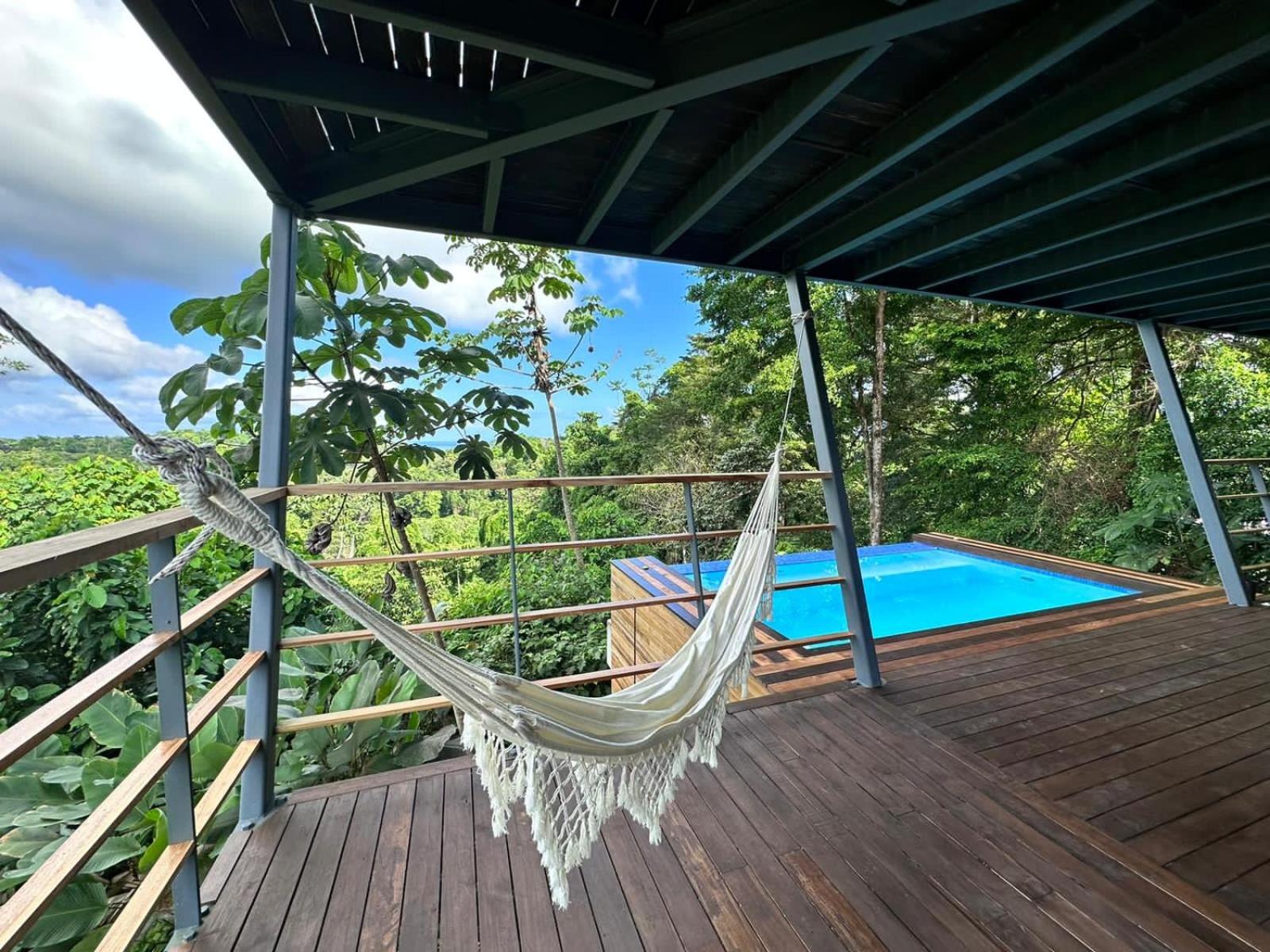 Southern Drake Lodge
