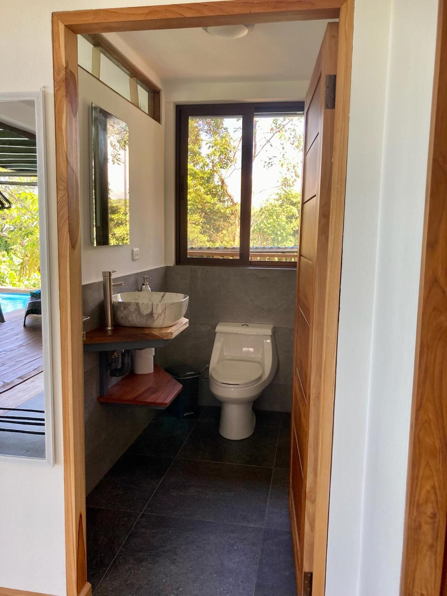 Southern Drake Lodge