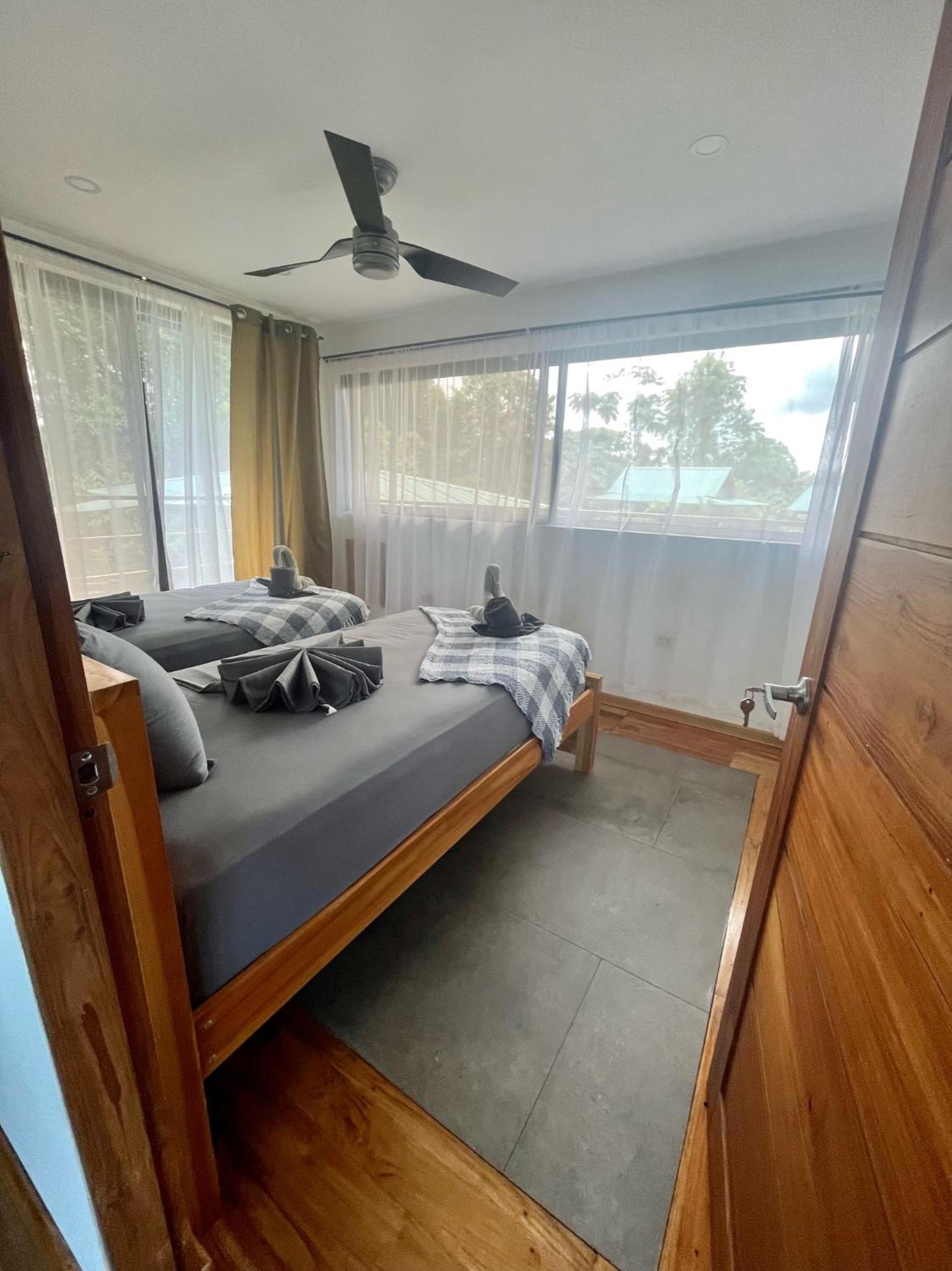 Southern Drake Lodge