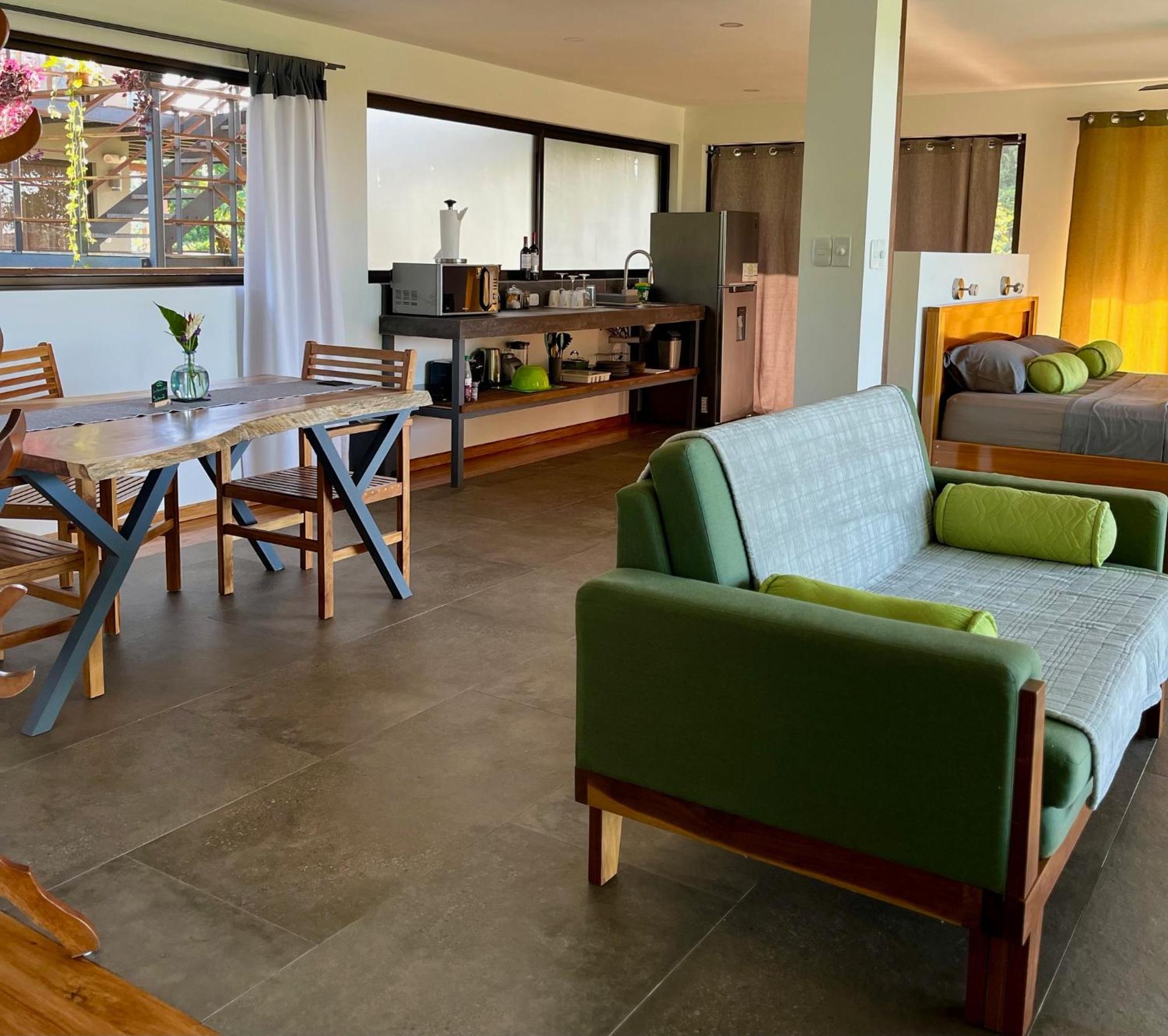 Southern Drake Lodge