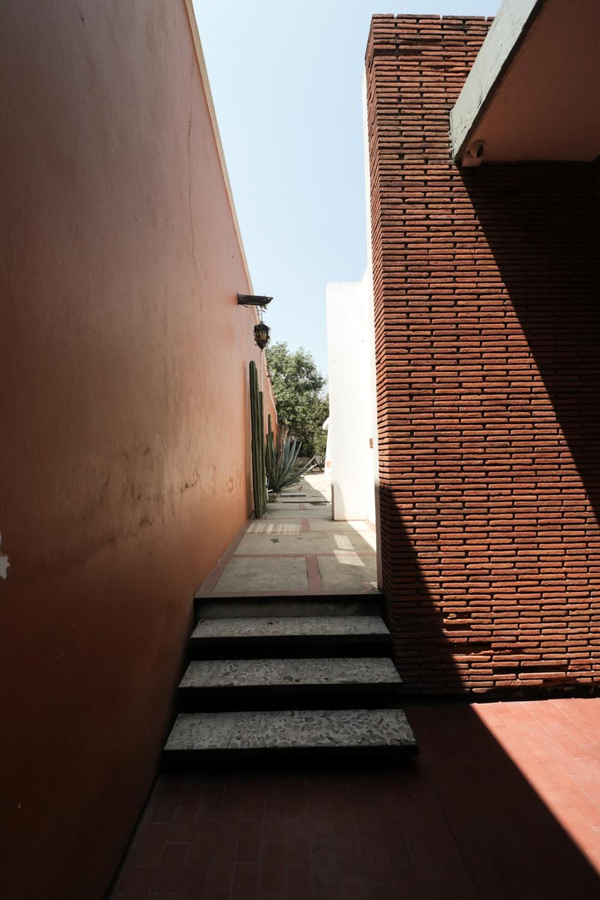 Casa Pina Boutique House with Terrace & Parking