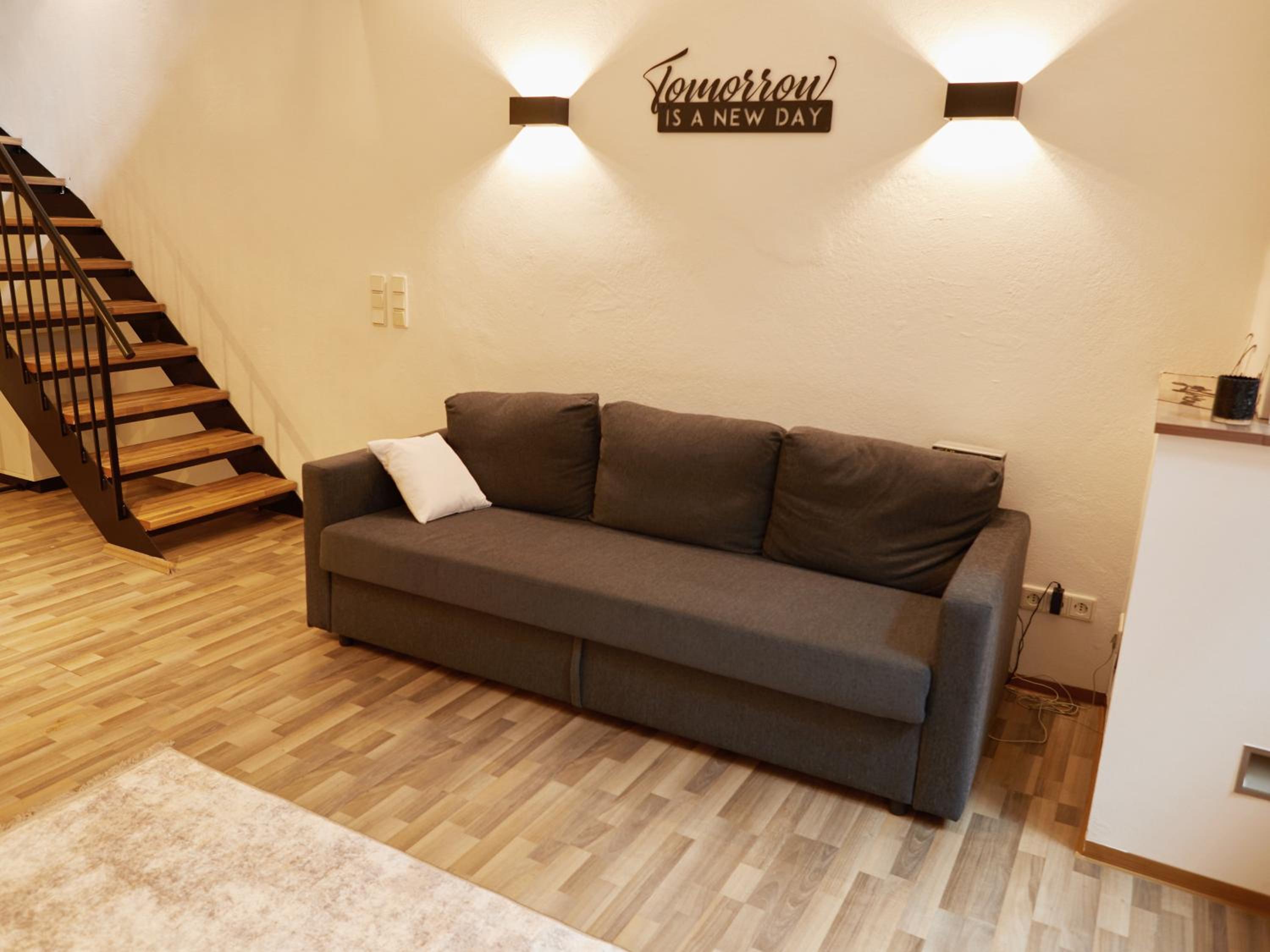 95m2 Loft Apartment mit Terasse 1B 2R Kreuzberg