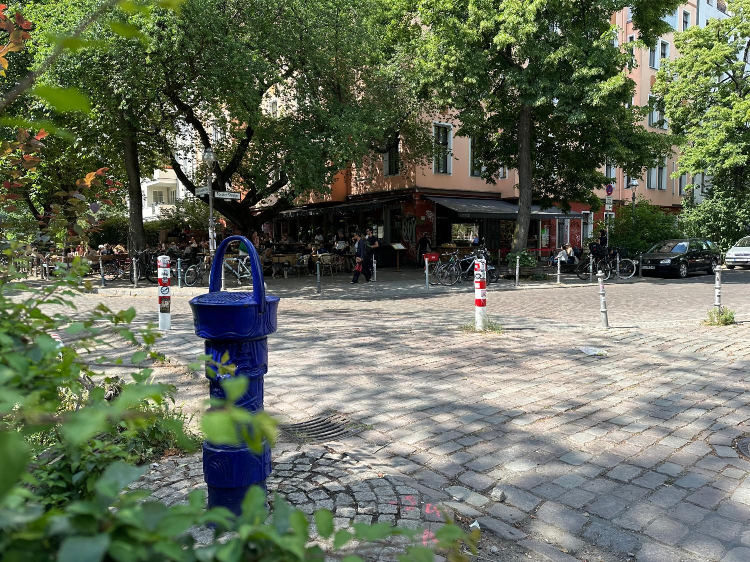 95m2 Loft Apartment mit Terasse 1B 2R Kreuzberg