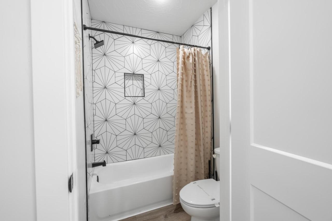 The Barefoot Bungalow