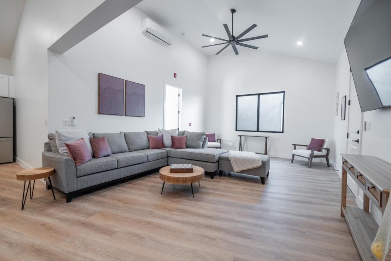 Cactus Casita at Sand Hollow view 5