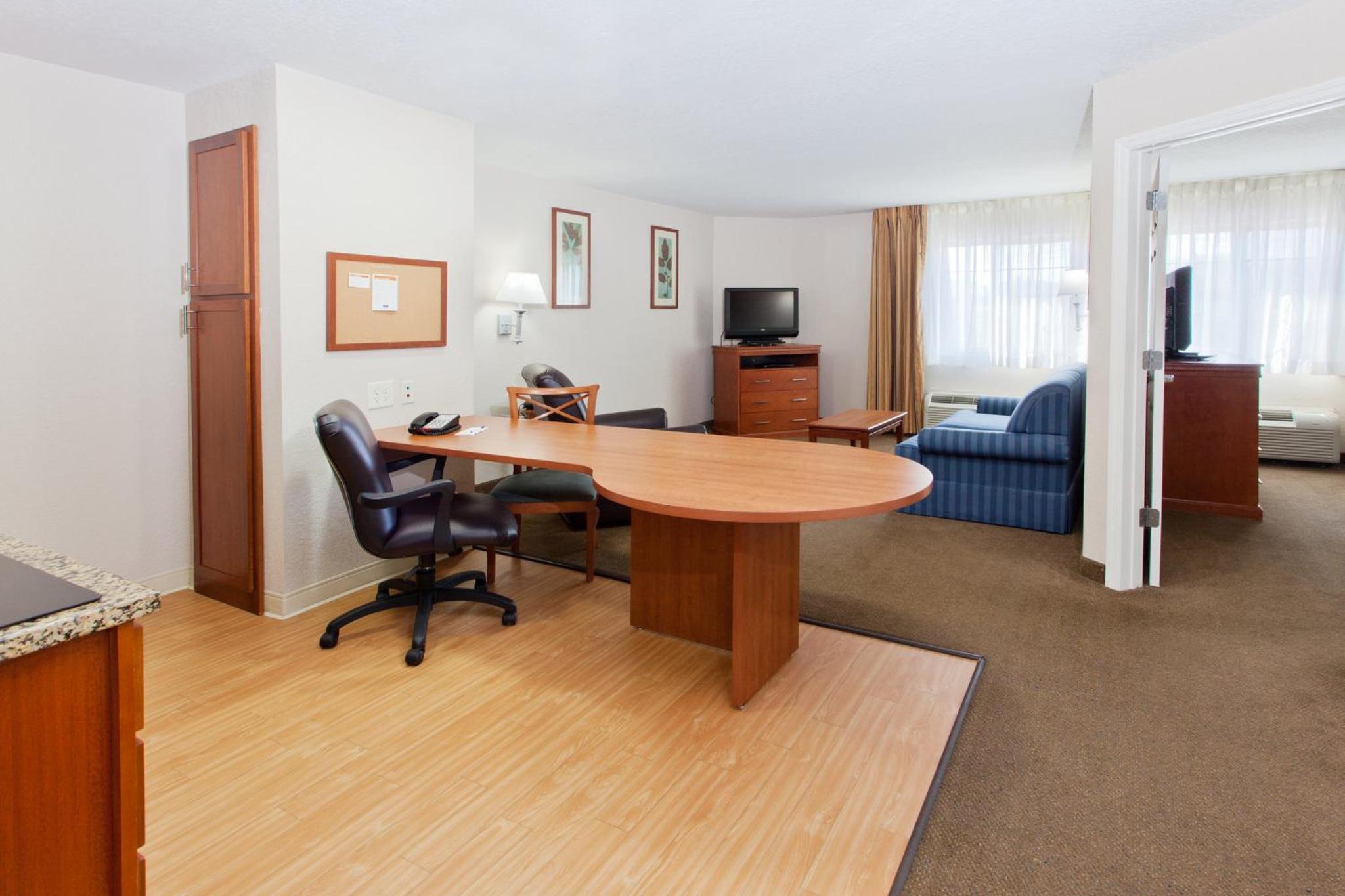 Lexington Vacations - Candlewood Suites Lexington, an IHG Hotel - Property Image 44