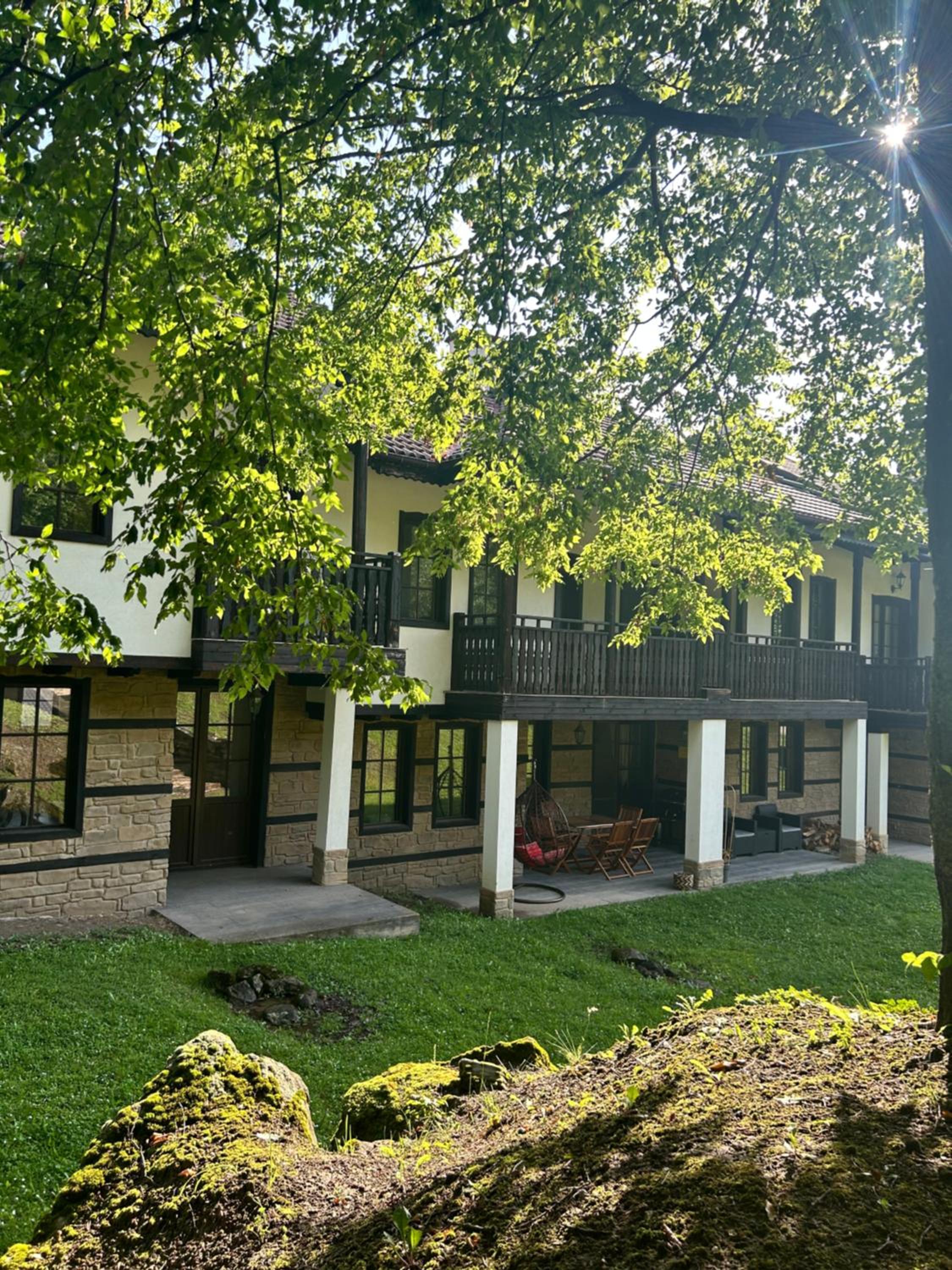 Photo 47
