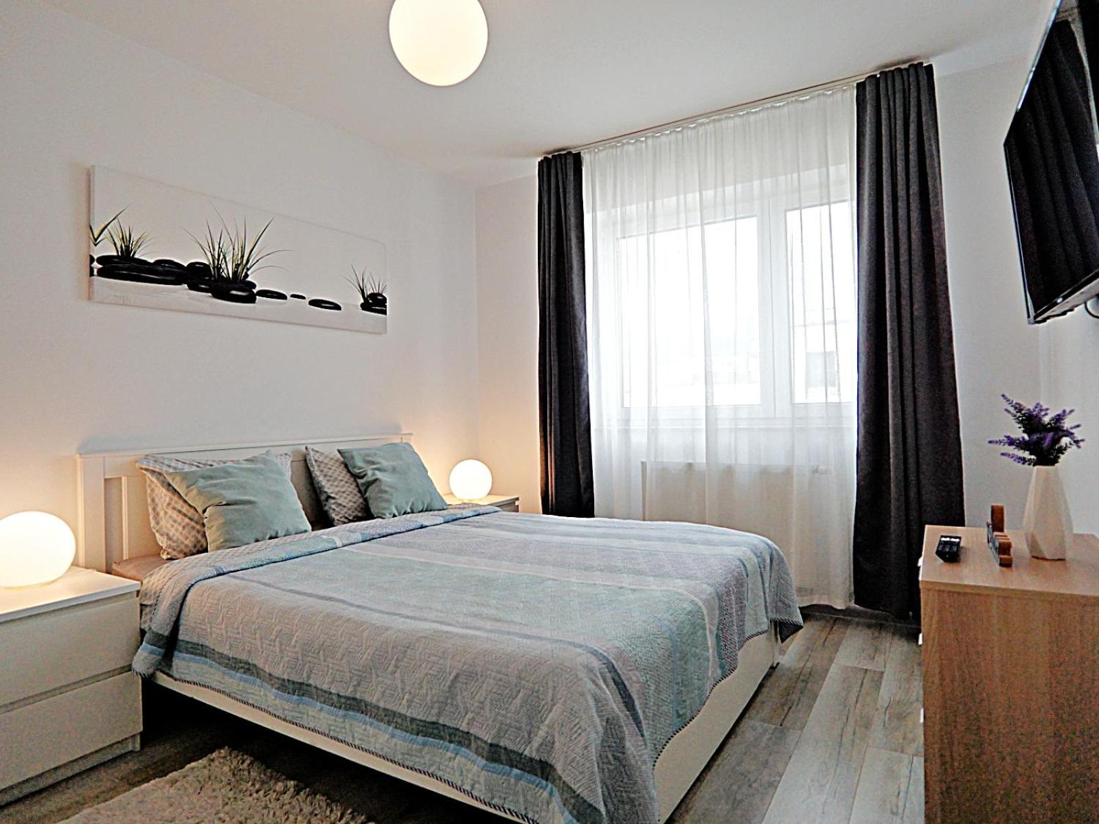 Relaxing Coresi Studio