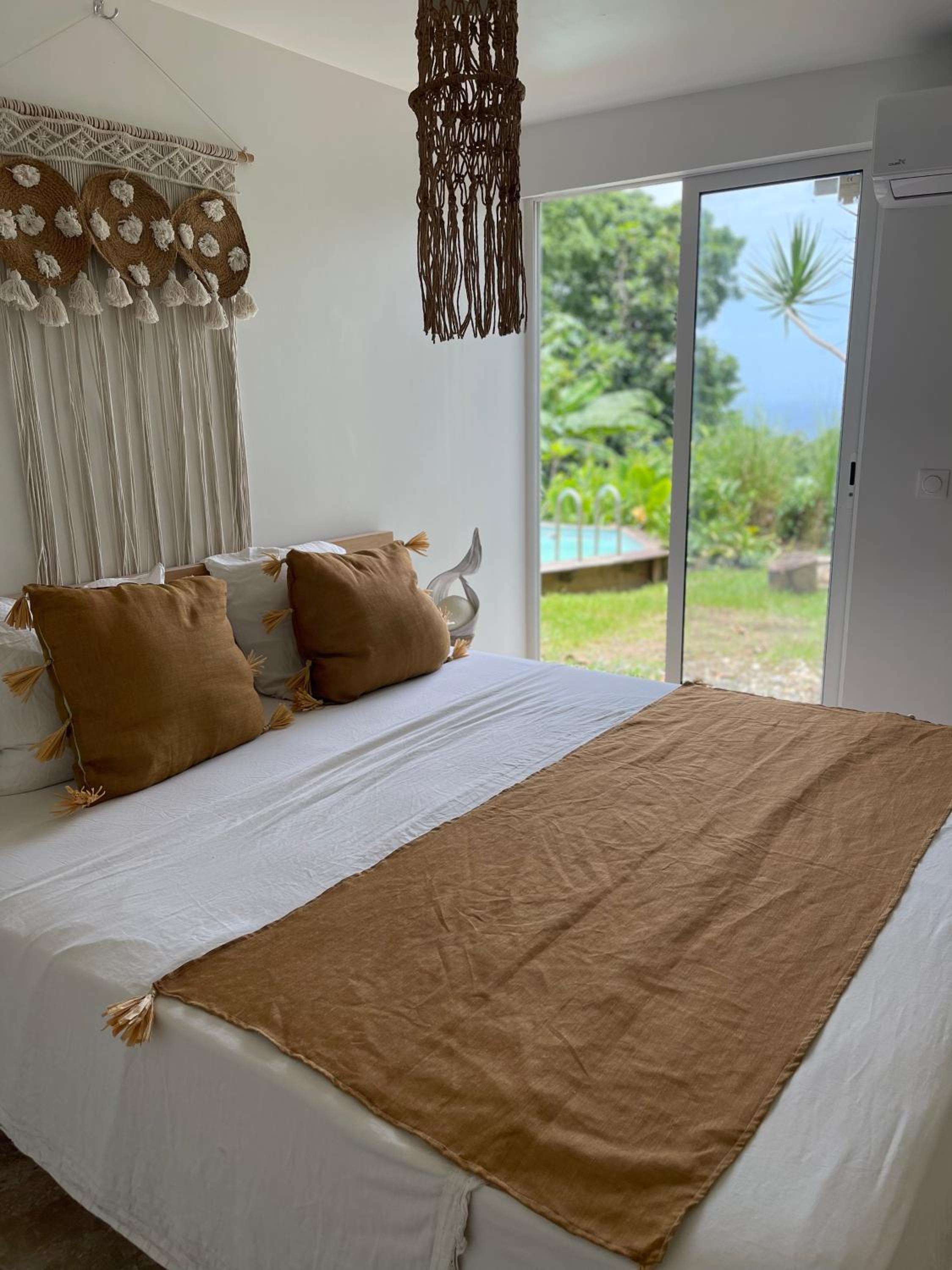 Villa Kayooli