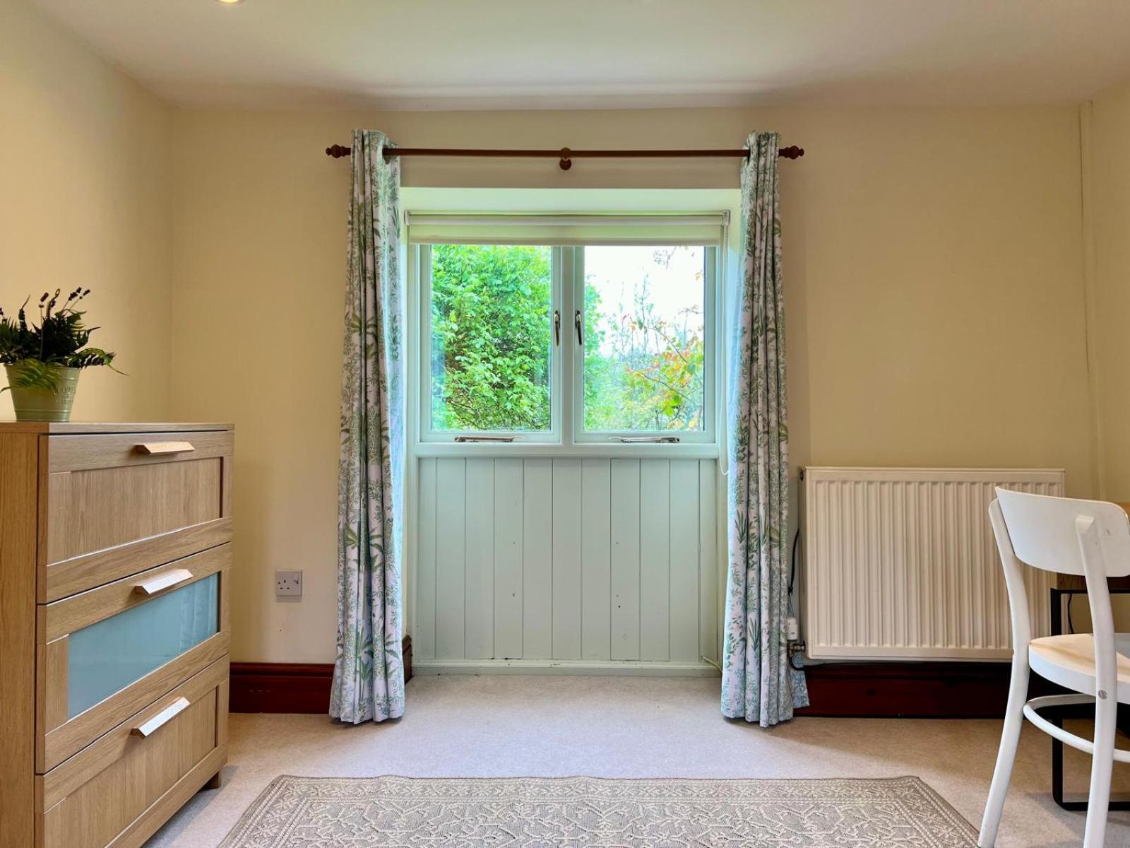 Abenhall cottages