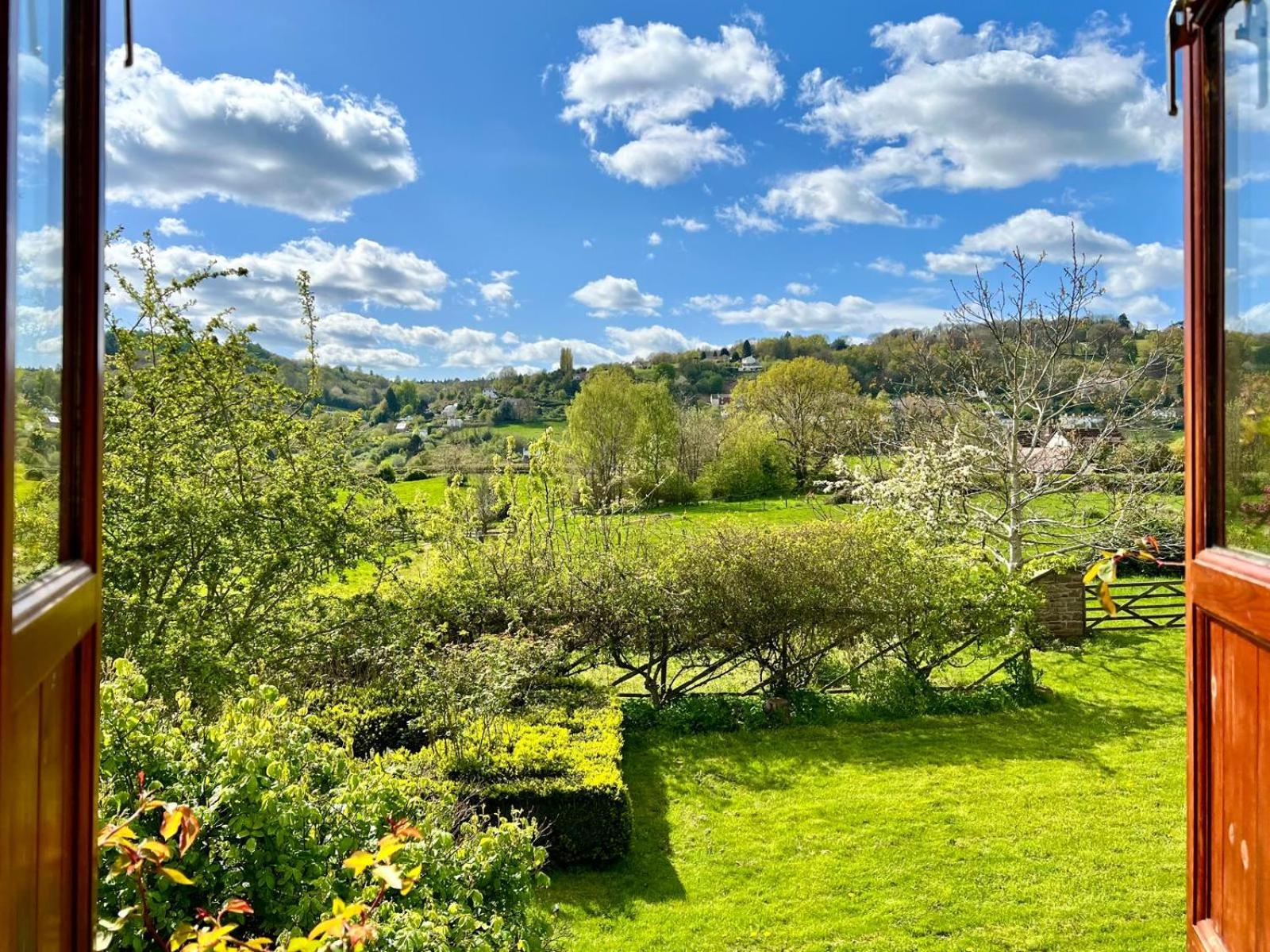 Abenhall cottages