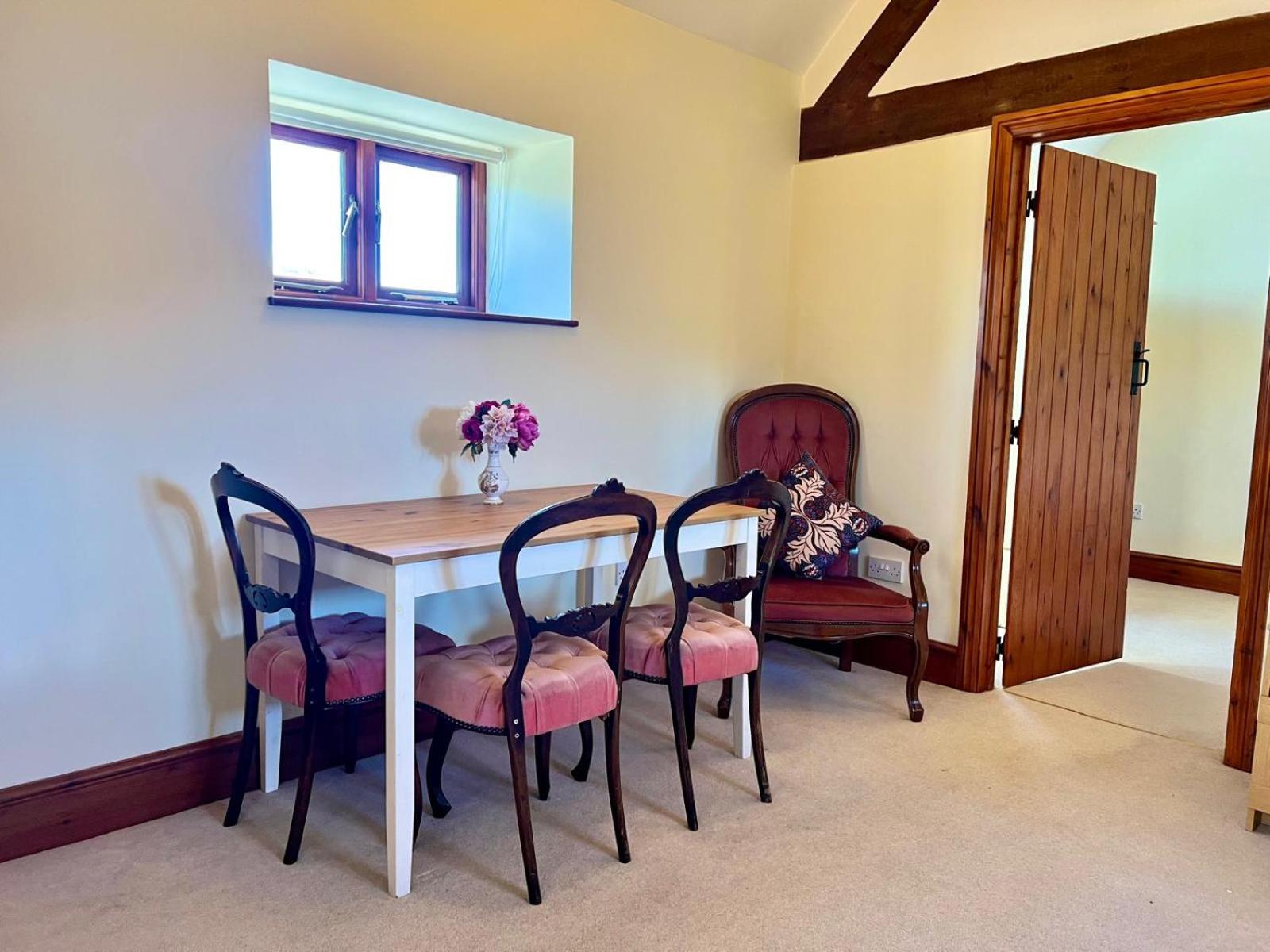 Abenhall cottages