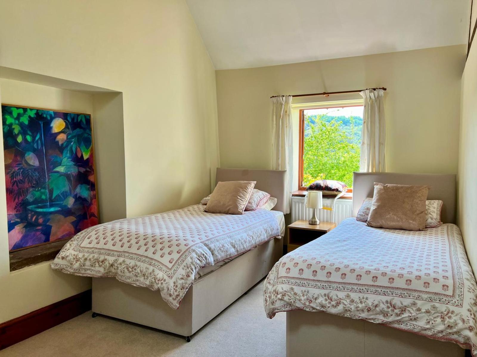 Abenhall cottages
