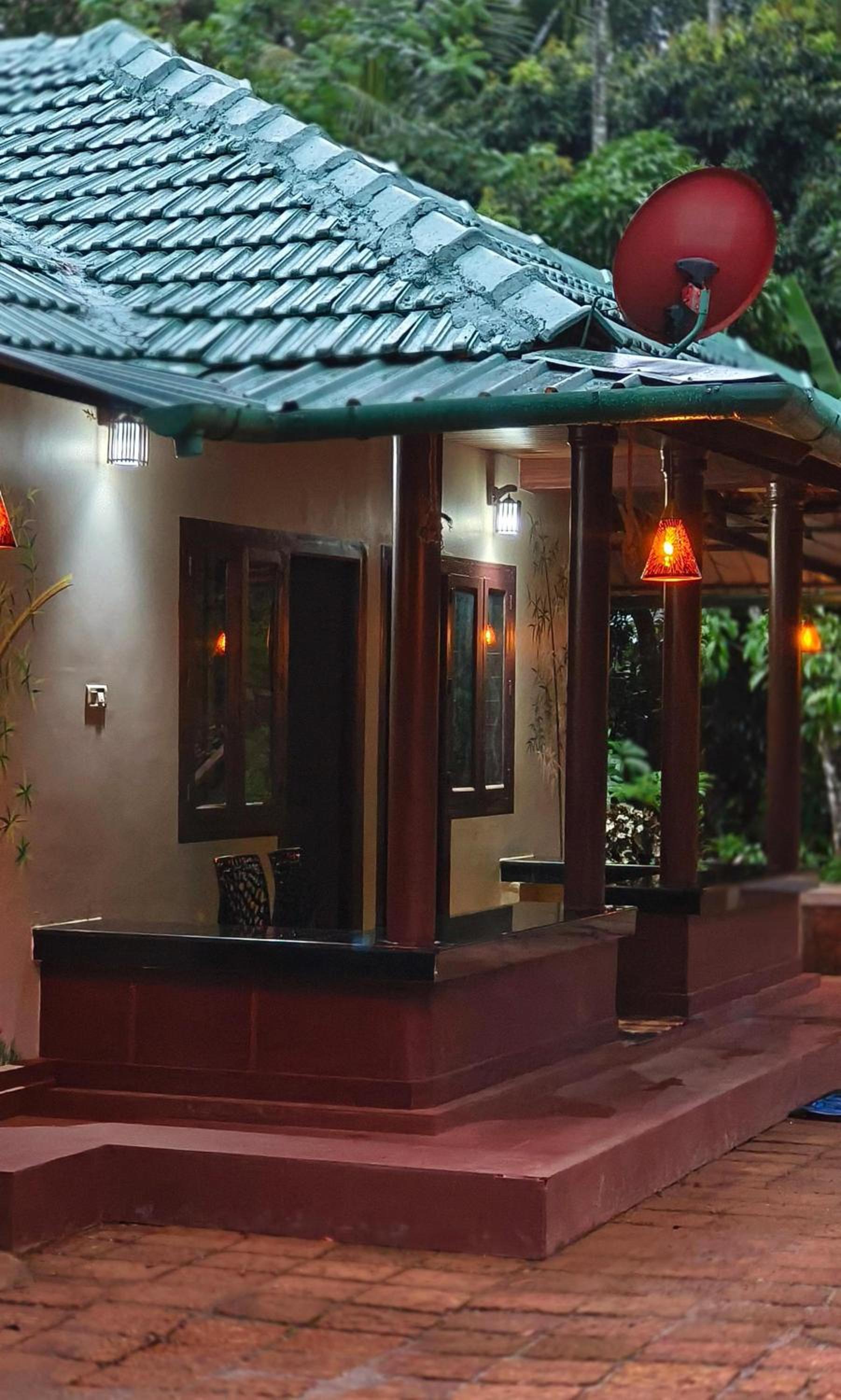Paddy Villa Home Stay Near Kuruva Island Near Kabani Safari Centre Nagarhole wild life Thirunelly and Thrissilery Temple Banasura sagar dam 12 acra plantat view 3