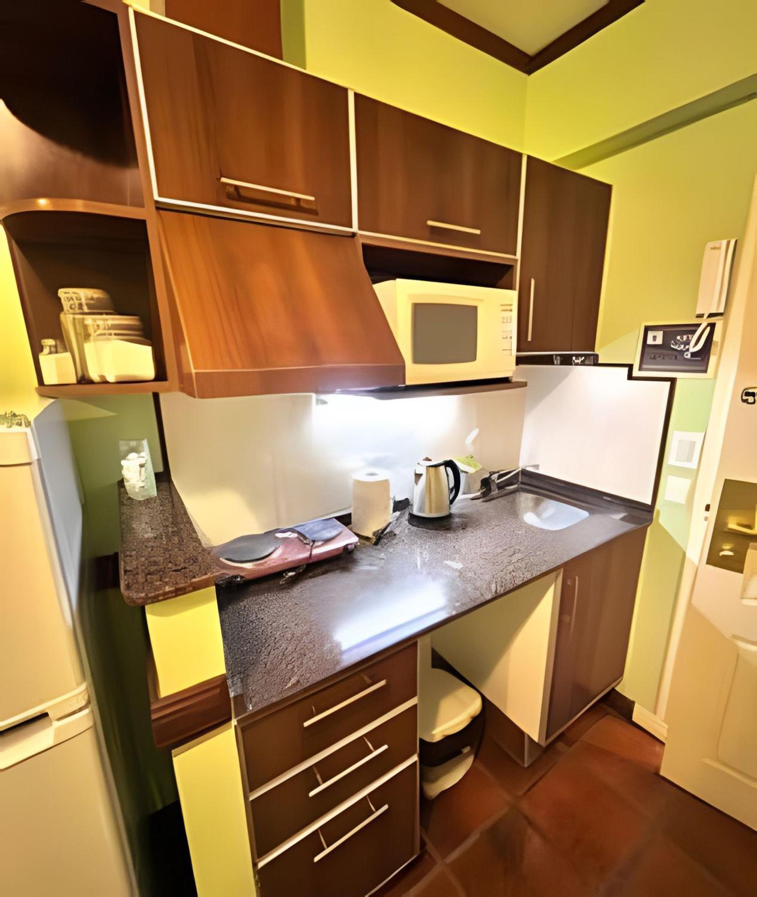 Viejo Lobo - Aunaisin apartamento sobre calle principal