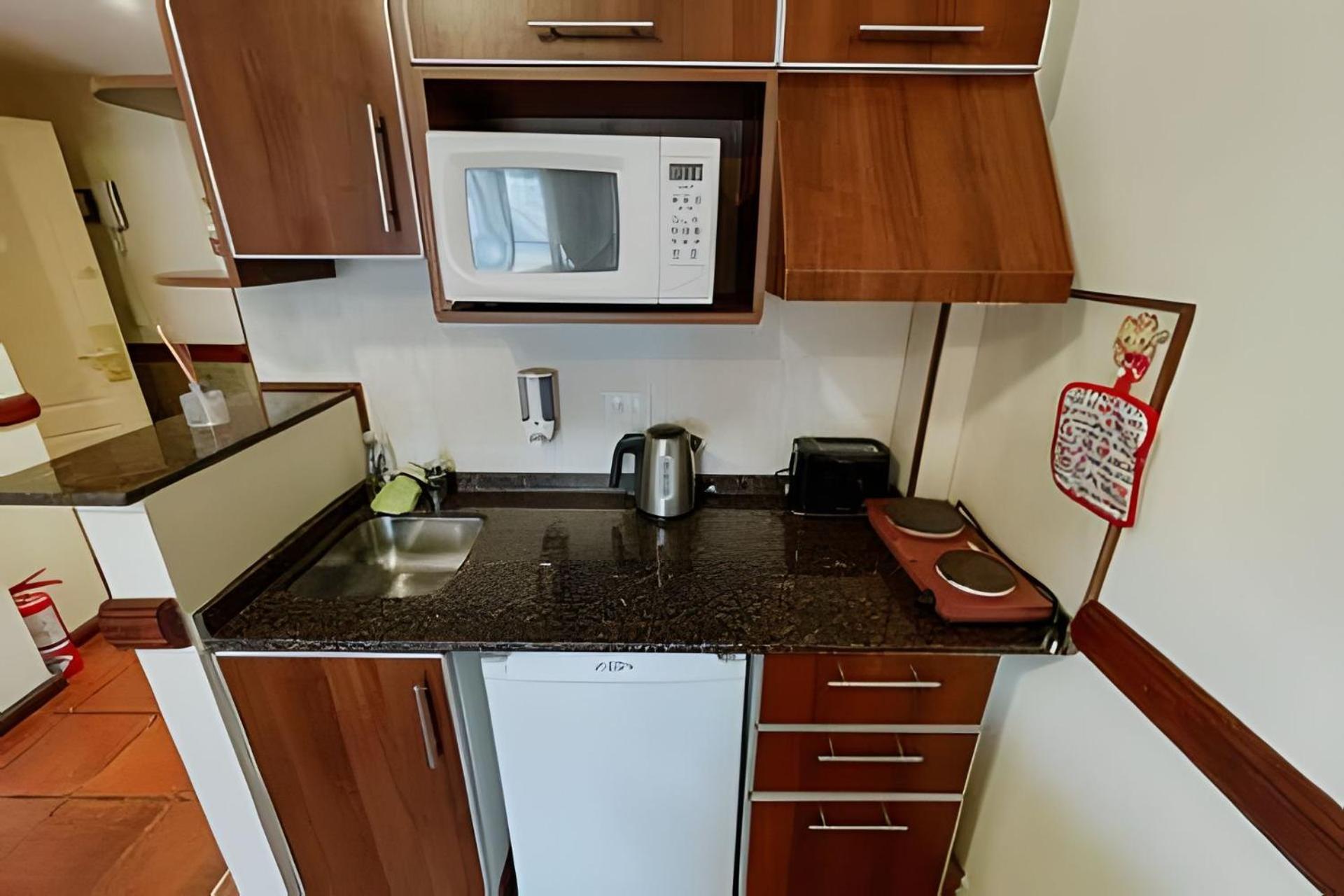 Viejo Lobo - Aunaisin apartamento sobre calle principal
